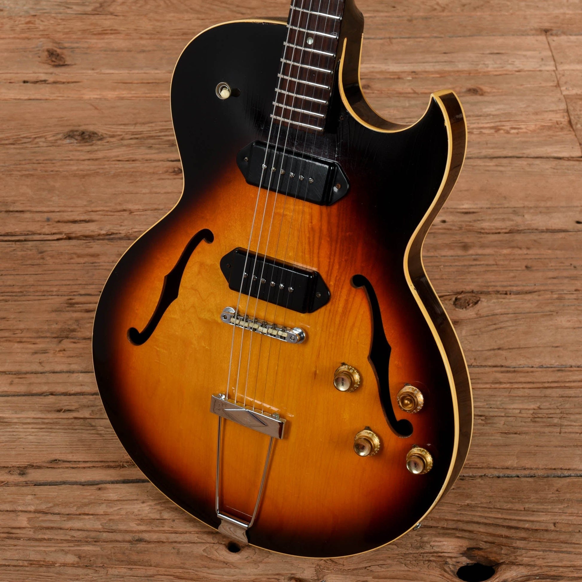 Gibson ES-125TDC Sunburst 1967 Electric Guitars / Hollow Body