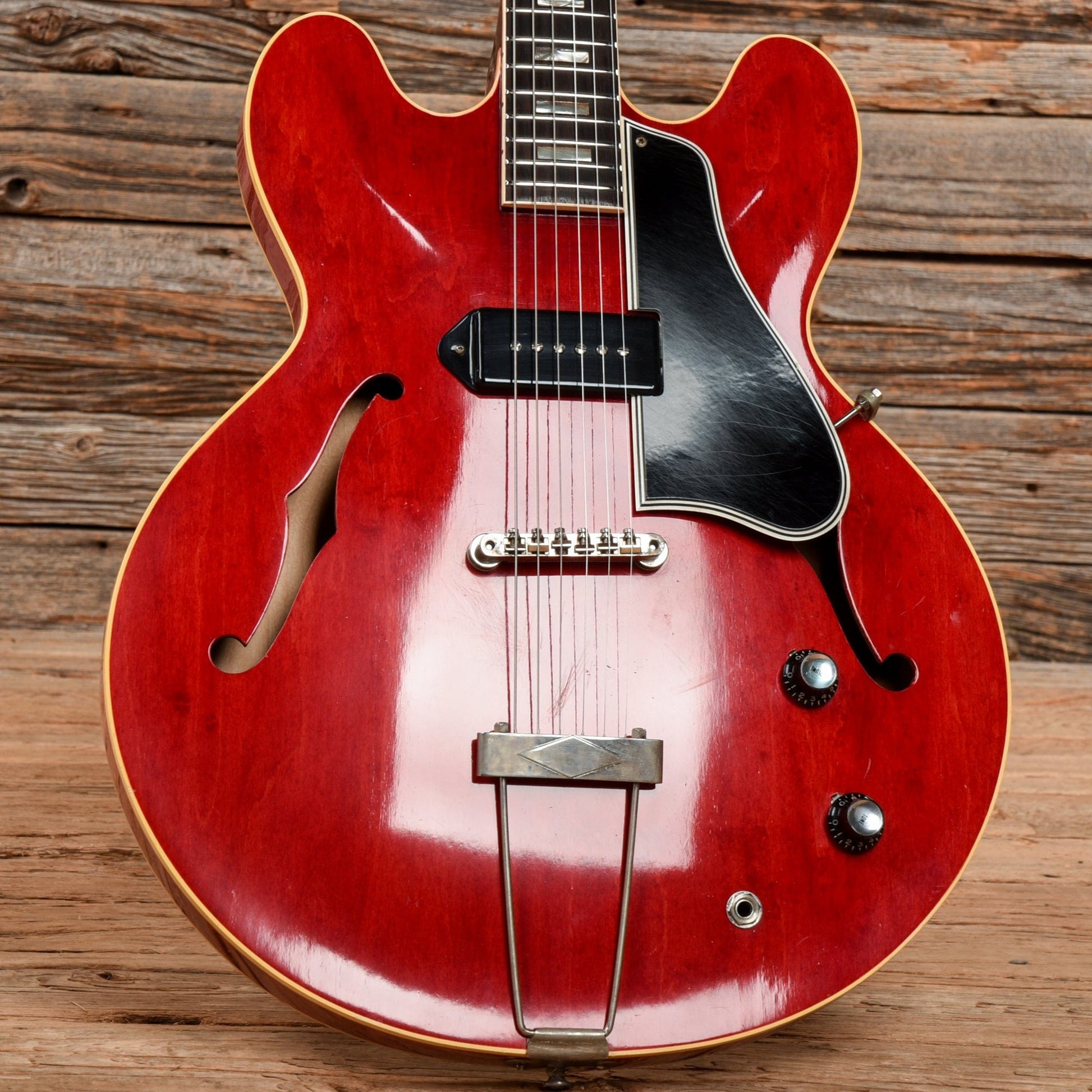 Gibson ES-330T Cherry 1960s Electric Guitars / Semi-Hollow