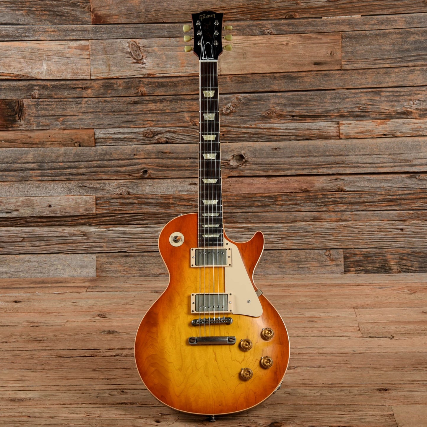 Gibson Custom '58 Les Paul Standard Reissue Sunburst 2011 Electric Guitars / Solid Body