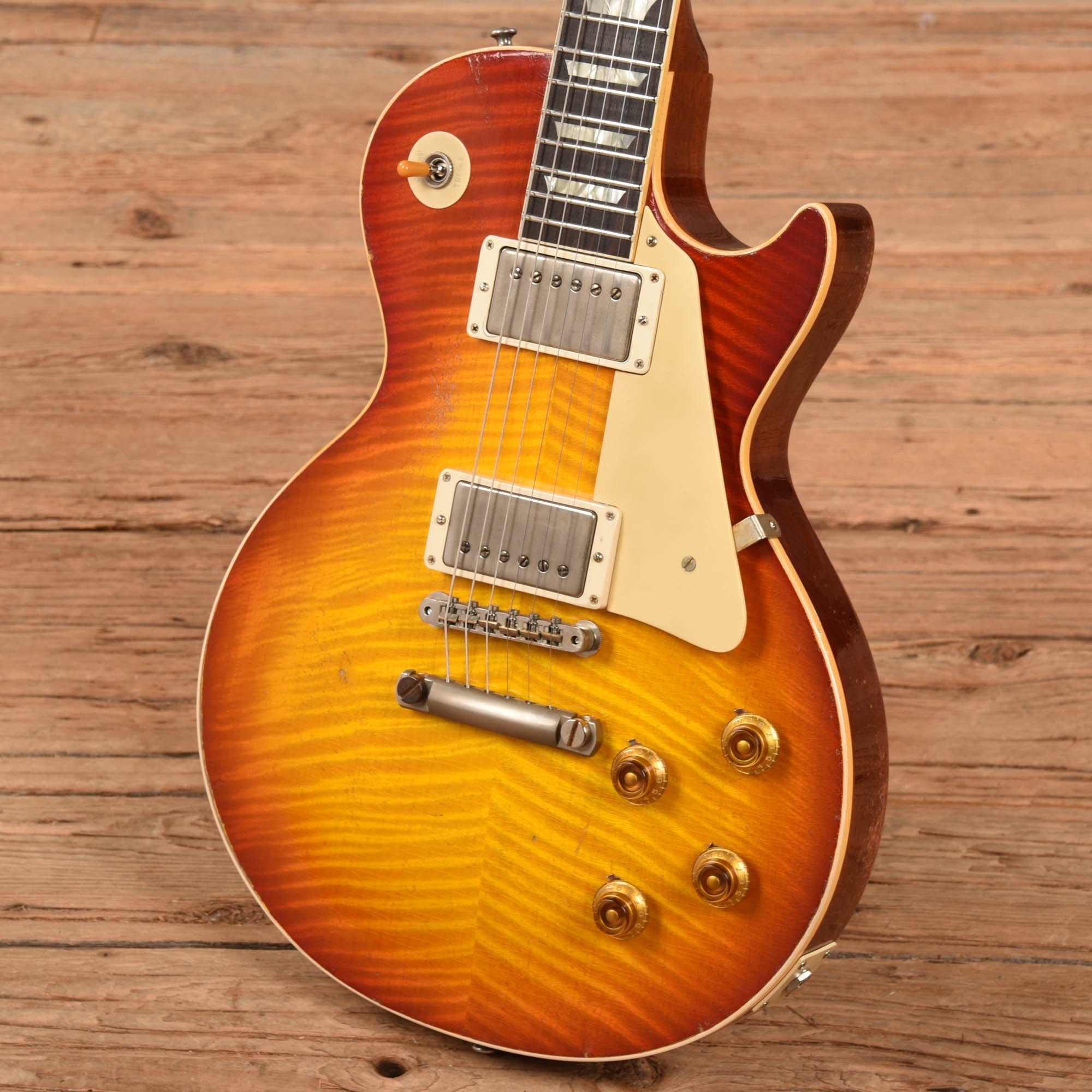 Gibson Custom Shop Murphy Lab '59 Les Paul Standard Reissue Heavy Aged Sunburst Electric Guitars / Solid Body