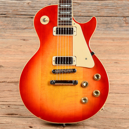 Gibson Les Paul Deluxe Cherry Sunburst 1977 Electric Guitars / Solid Body