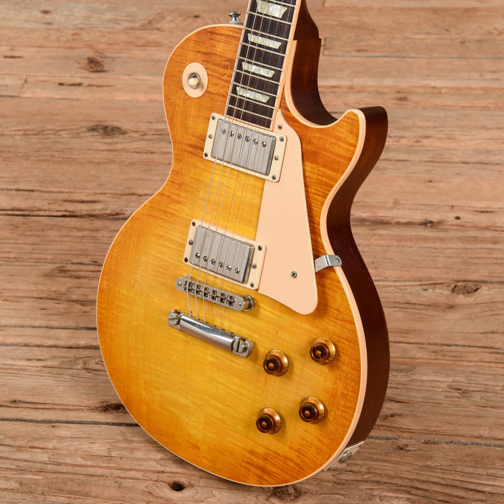 Gibson Les Paul Standard Faded Honeyburst 2005 Electric Guitars / Solid Body