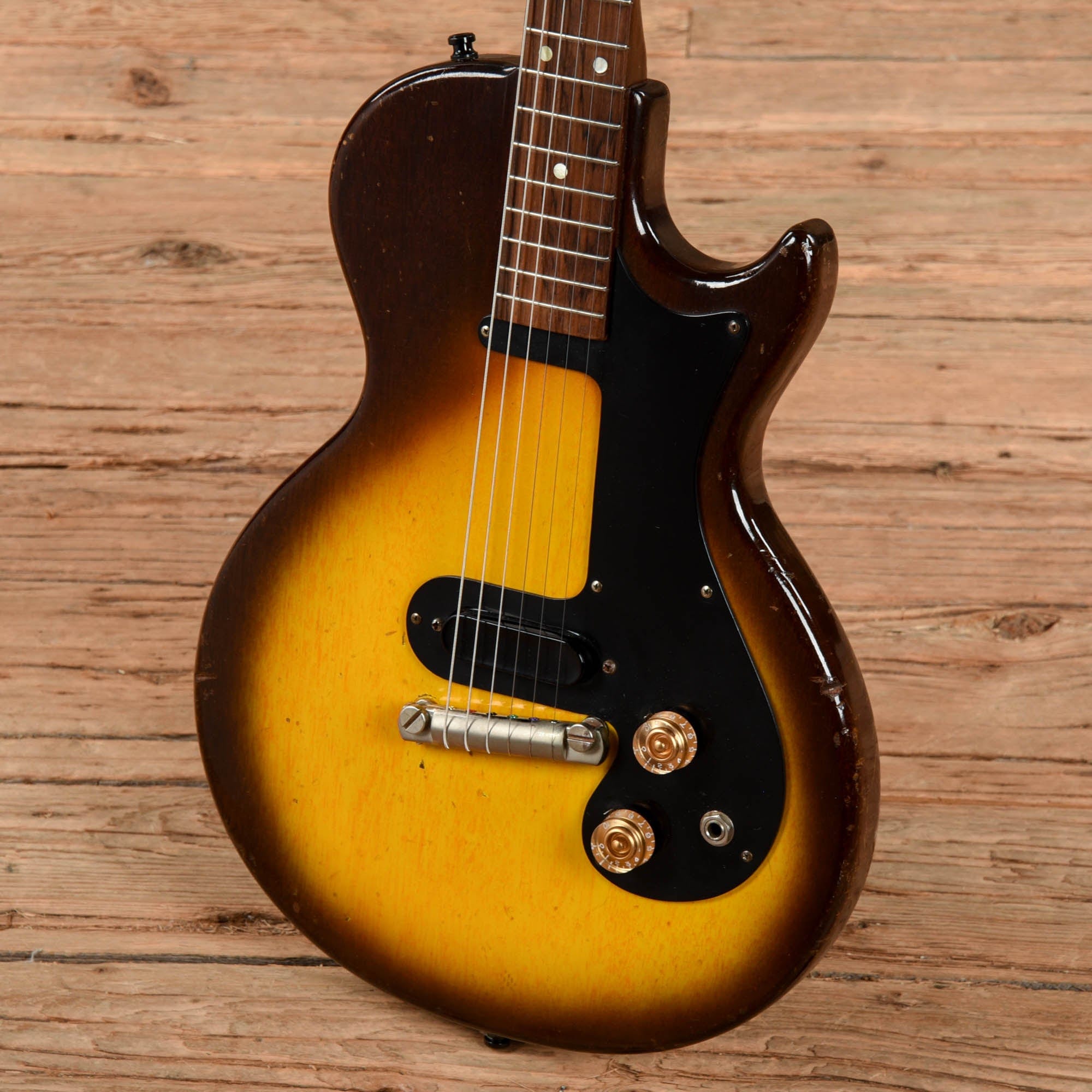 Gibson Melody Maker 3/4 Sunburst 1959 – Chicago Music Exchange