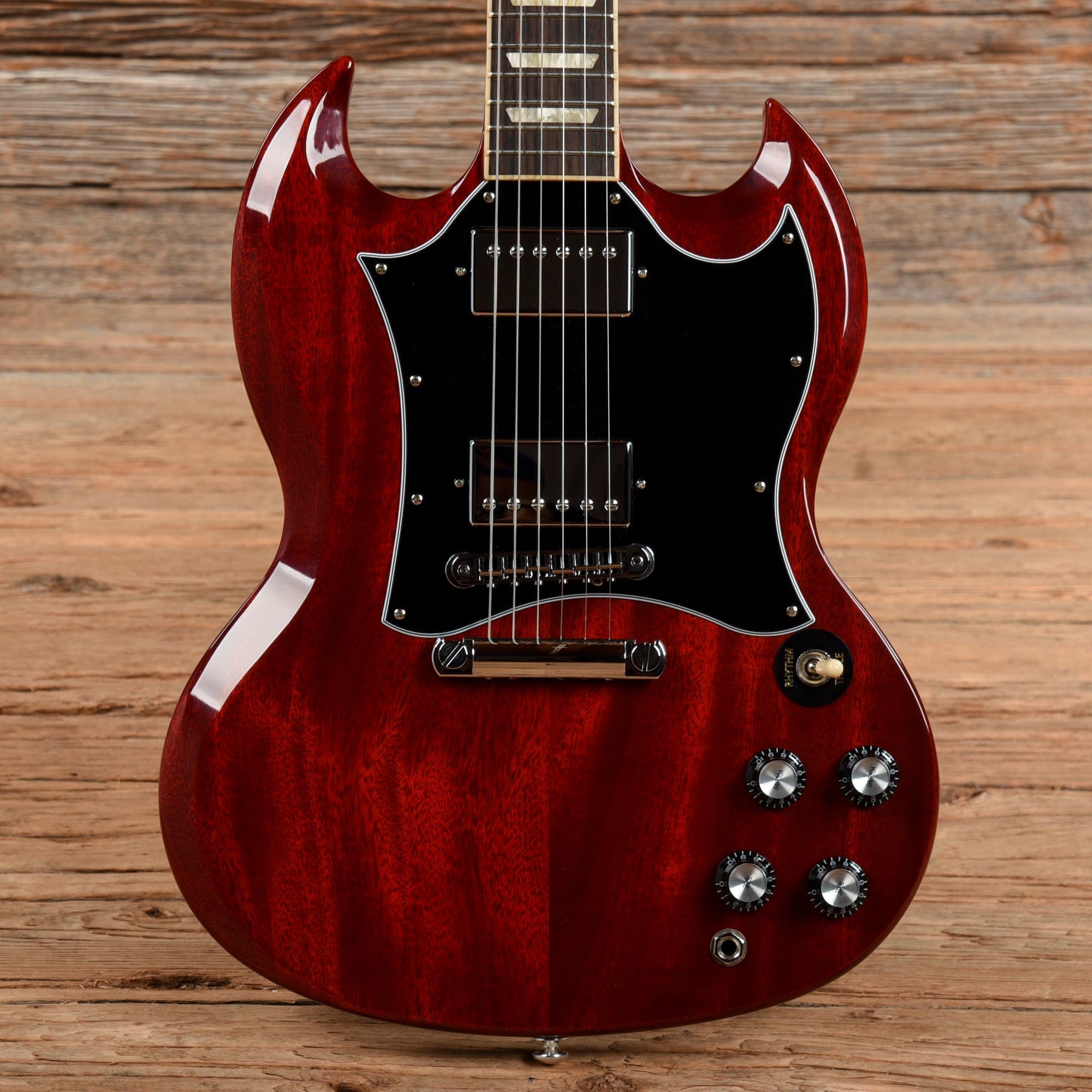 Gibson SG Standard Demo Shop Cherry 2021 – Chicago Music