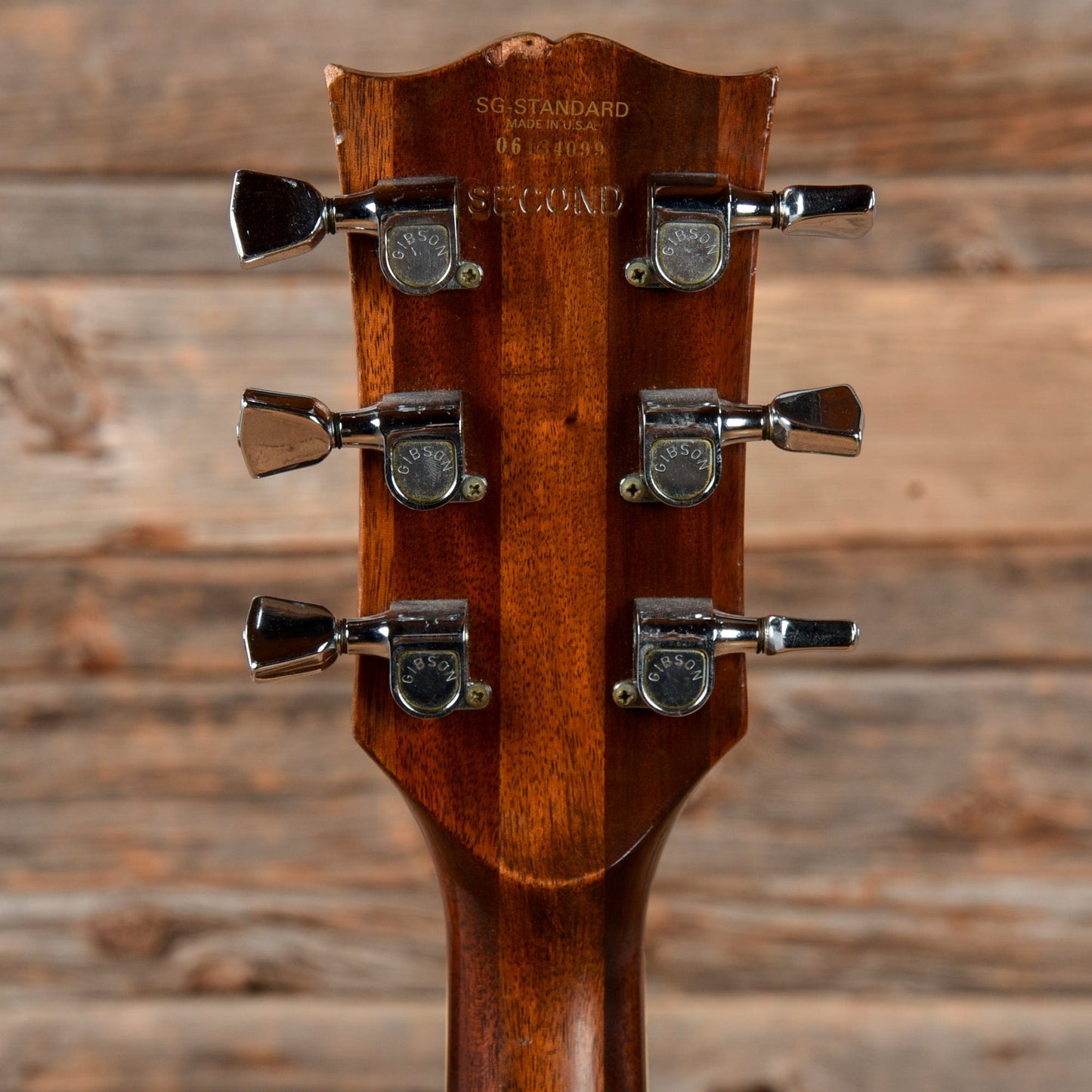 Gibson SG Standard Walnut 1977 Electric Guitars / Solid Body