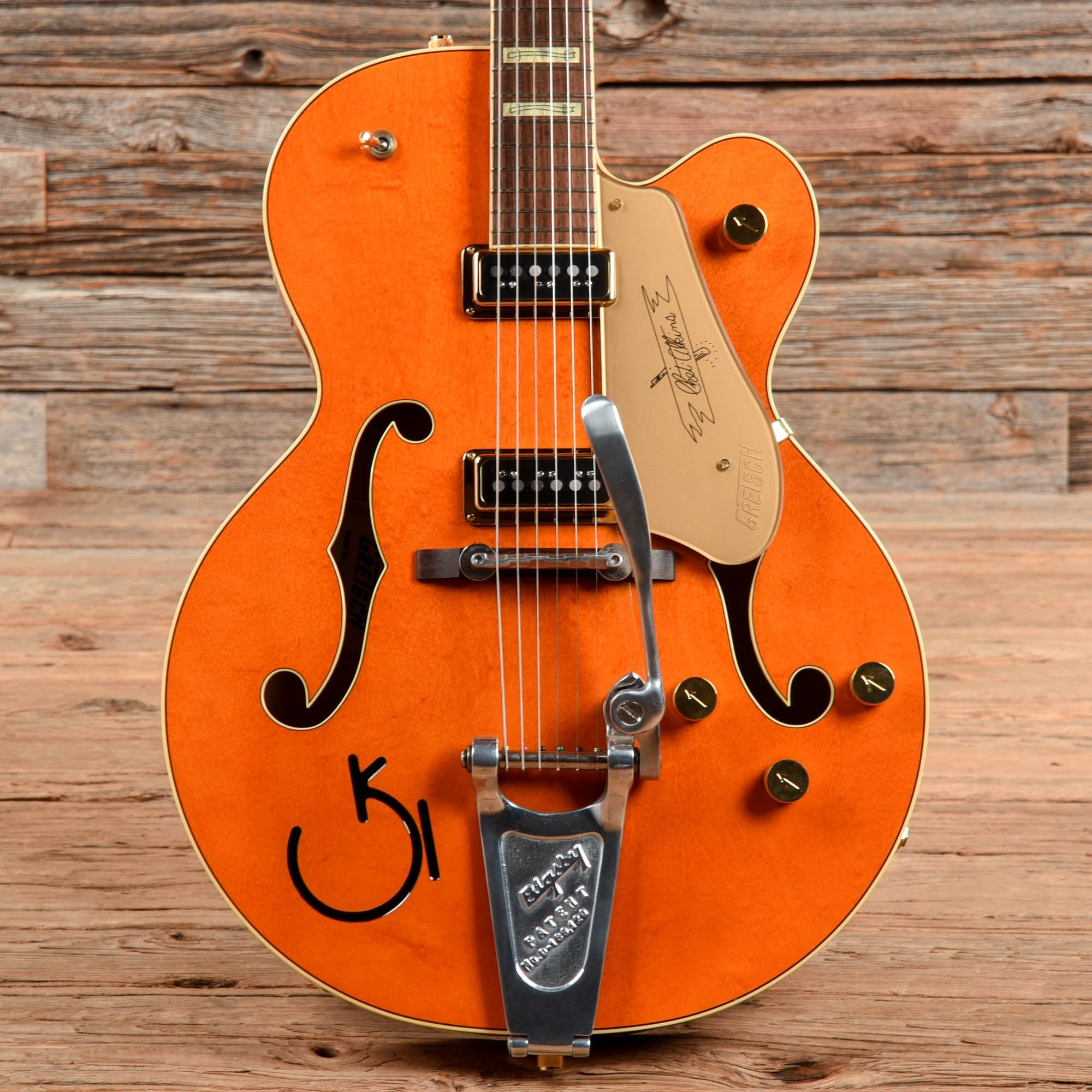 Gretsch G6120DSW Chet Atkins Hollow Body with DynaSonic Pickups