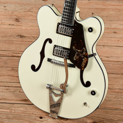 Gretsch G6636T-RF White Electric Guitars / Semi-Hollow