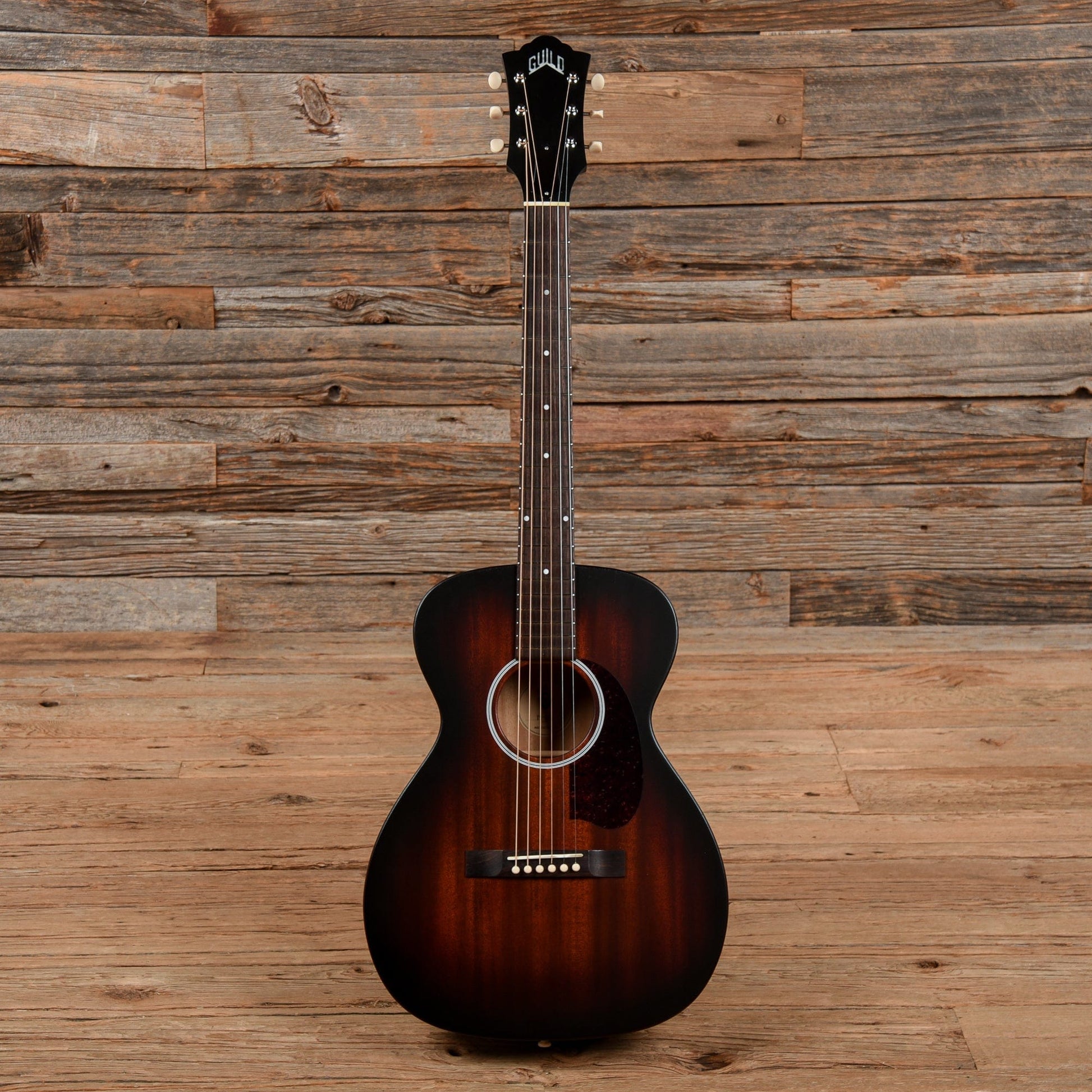 Guild USA M-20 Sunburst Acoustic Guitars / Concert