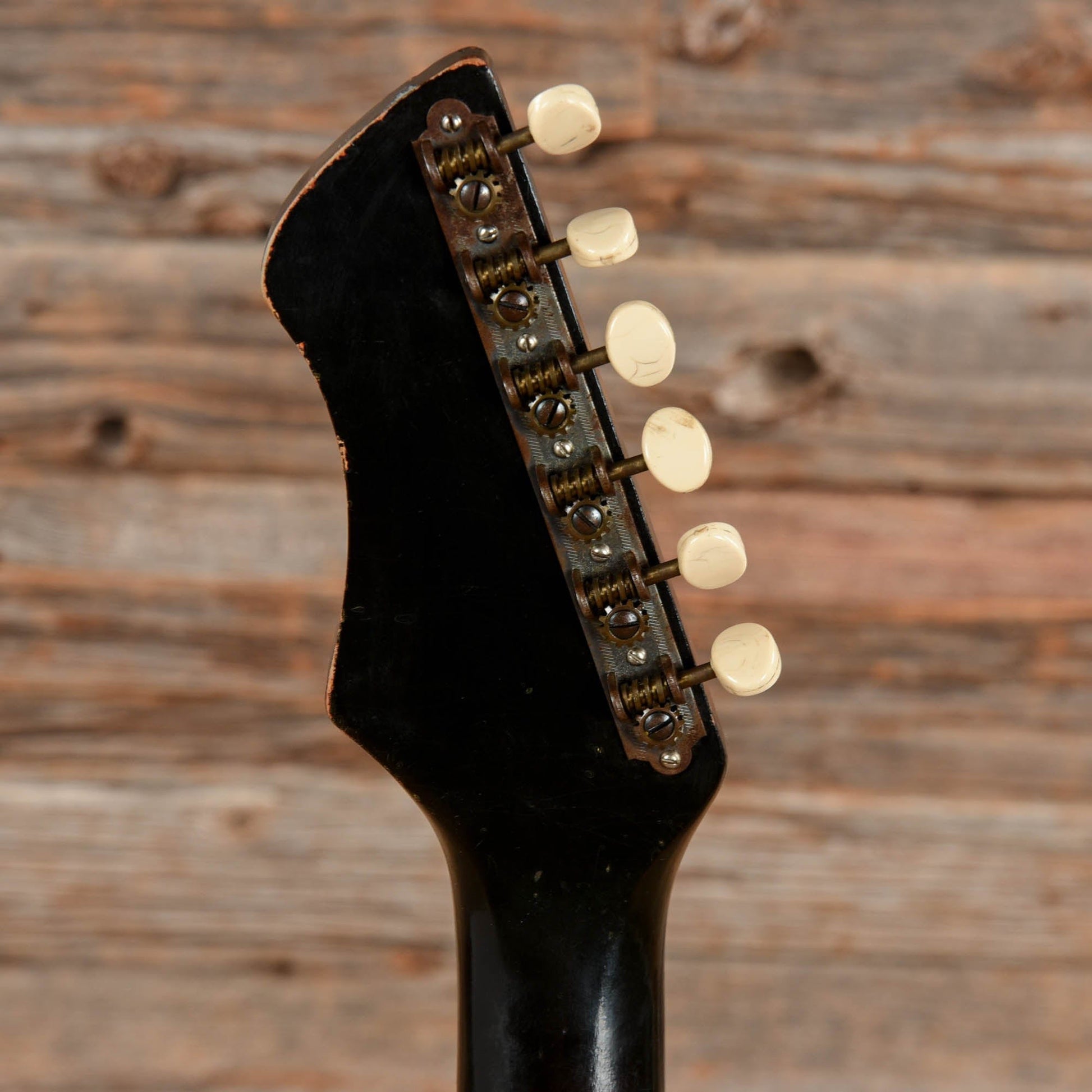 Harmony Bobkat Sunburst 1966 Bass Guitars / 4-String