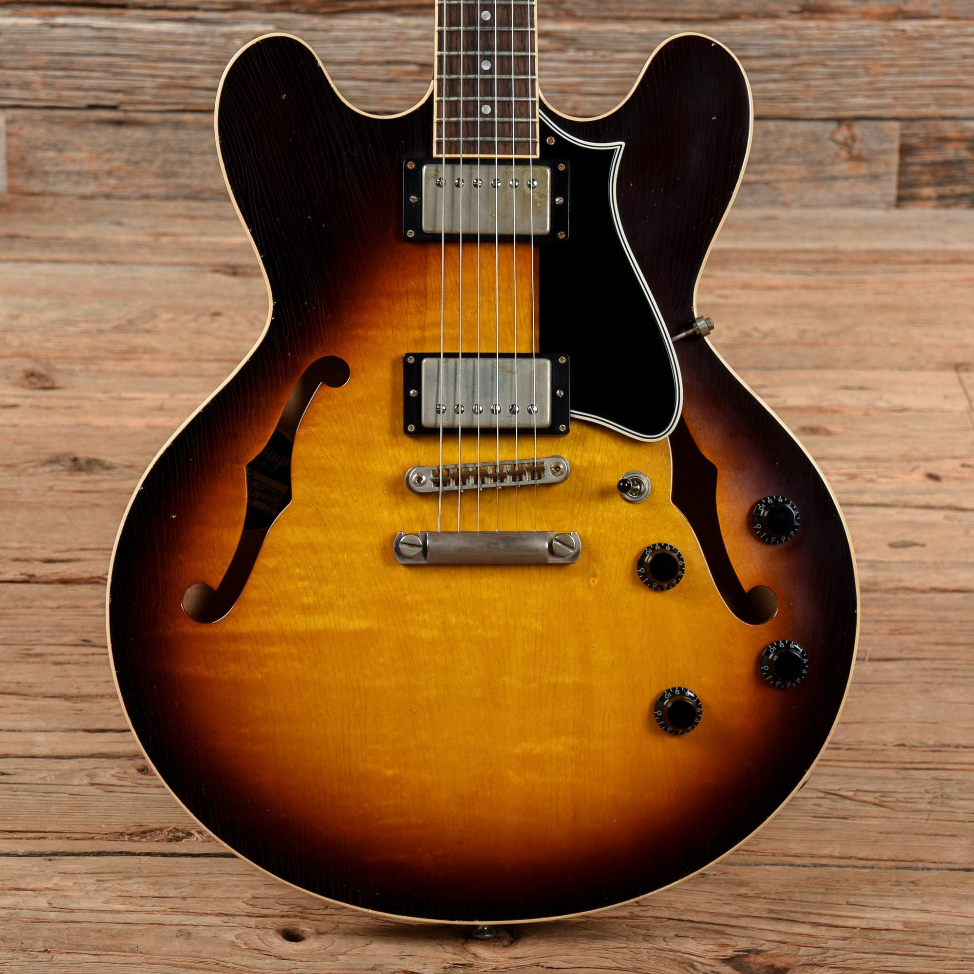 Heritage H-535 Artisan Aged Sunburst 2018 Electric Guitars / Semi-Hollow