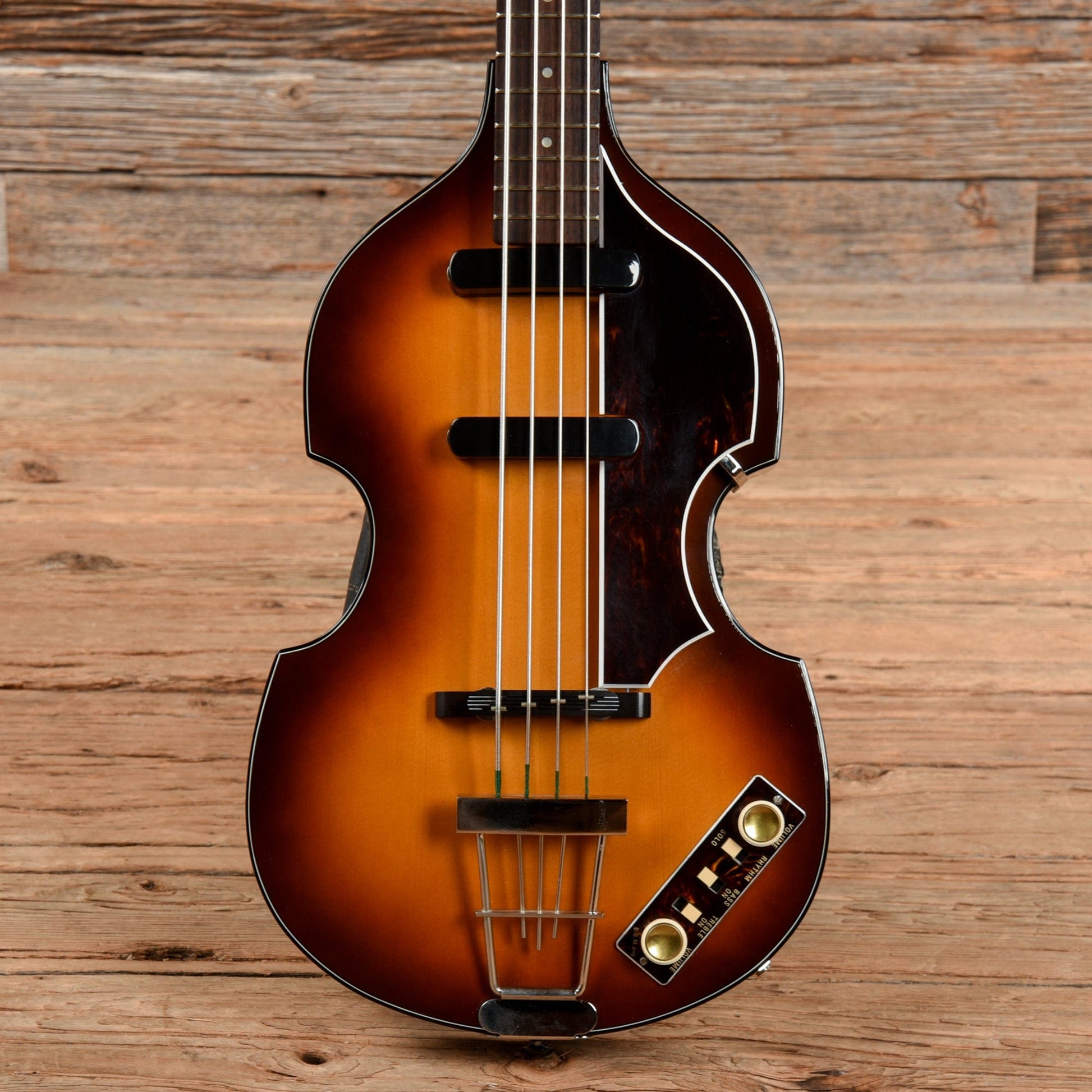 Hofner 500/1 V59 Limited Edition Sunburst 2000 Bass Guitars / 4-String