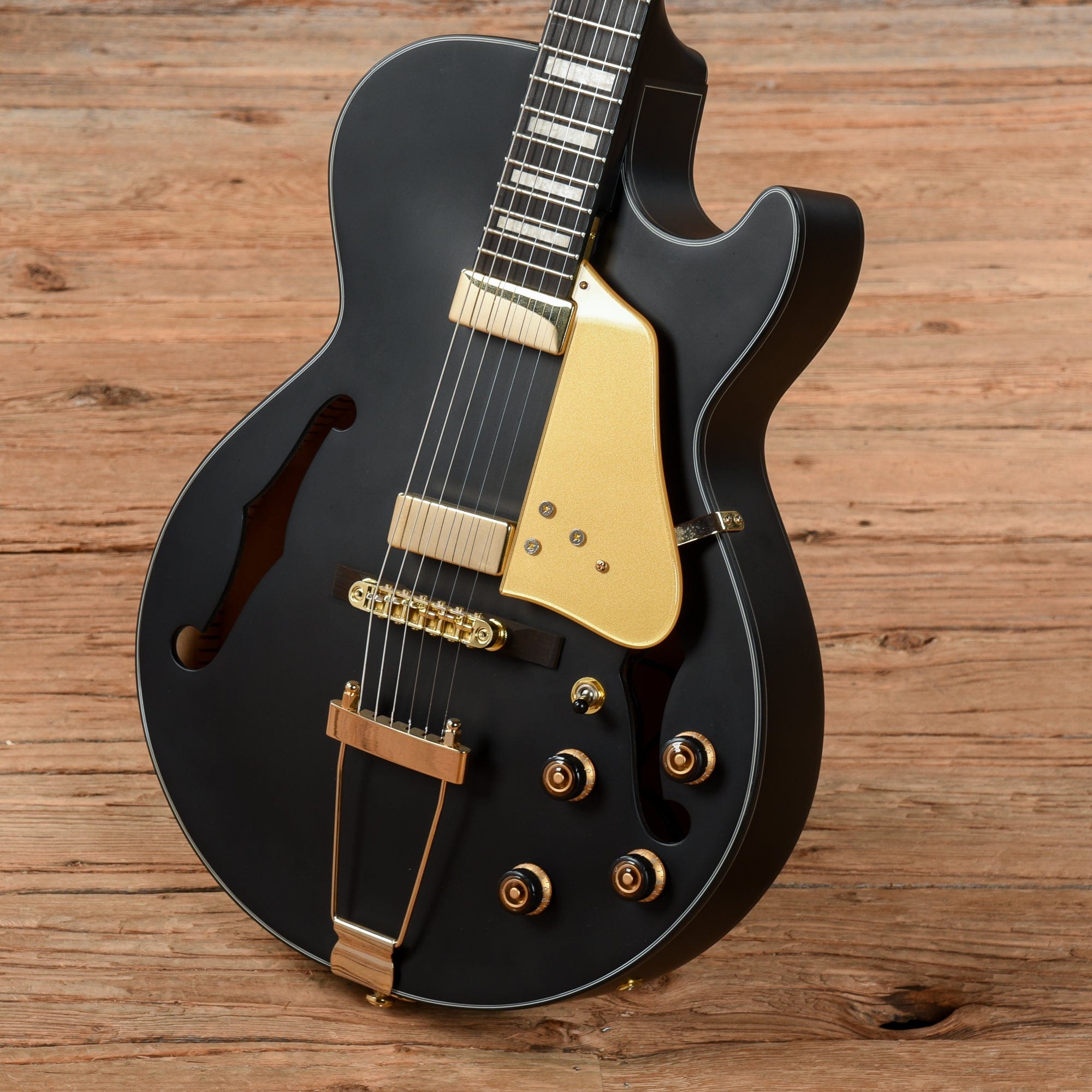 Ibanez AG85 Artcore Expressionist Flat Black 2019 – Chicago Music Exchange