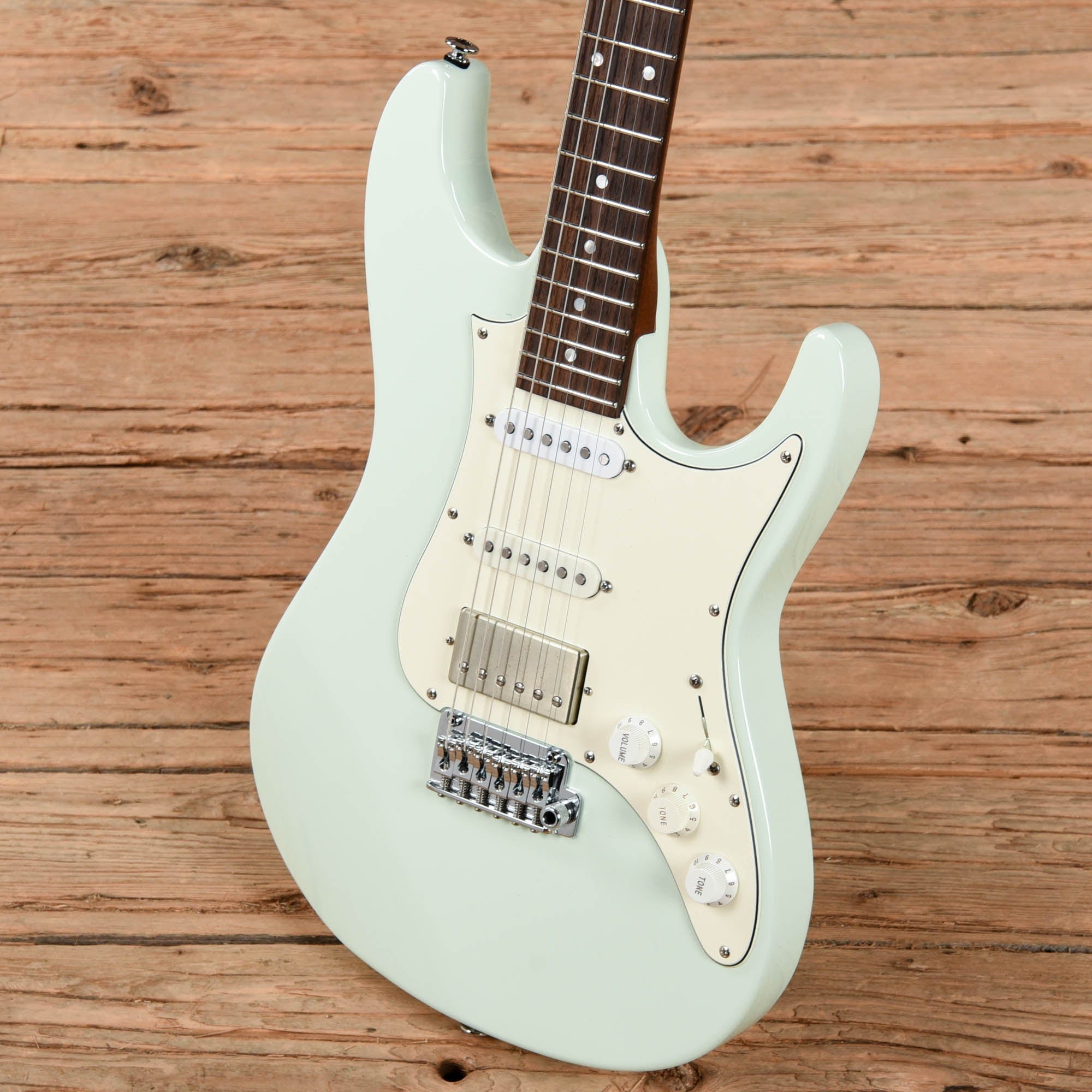 Ibanez AZ2204 Prestige Mint Green 2021 – Chicago Music Exchange