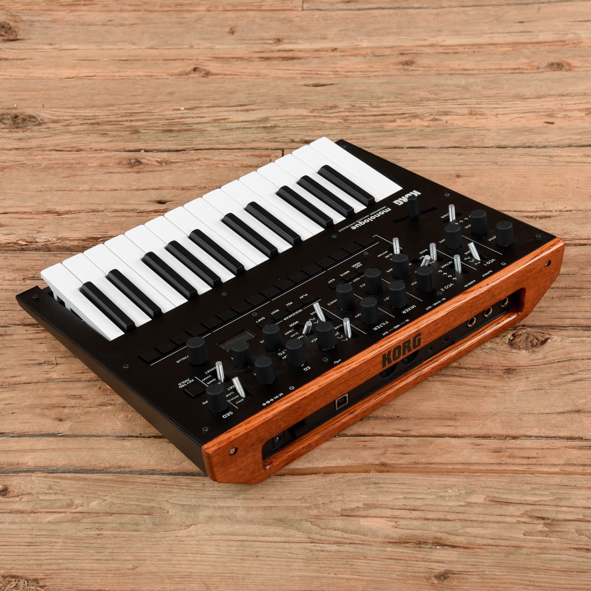 Korg Monologue Monophonic Analog Synthesizer Keyboards and Synths / Synths / Analog Synths