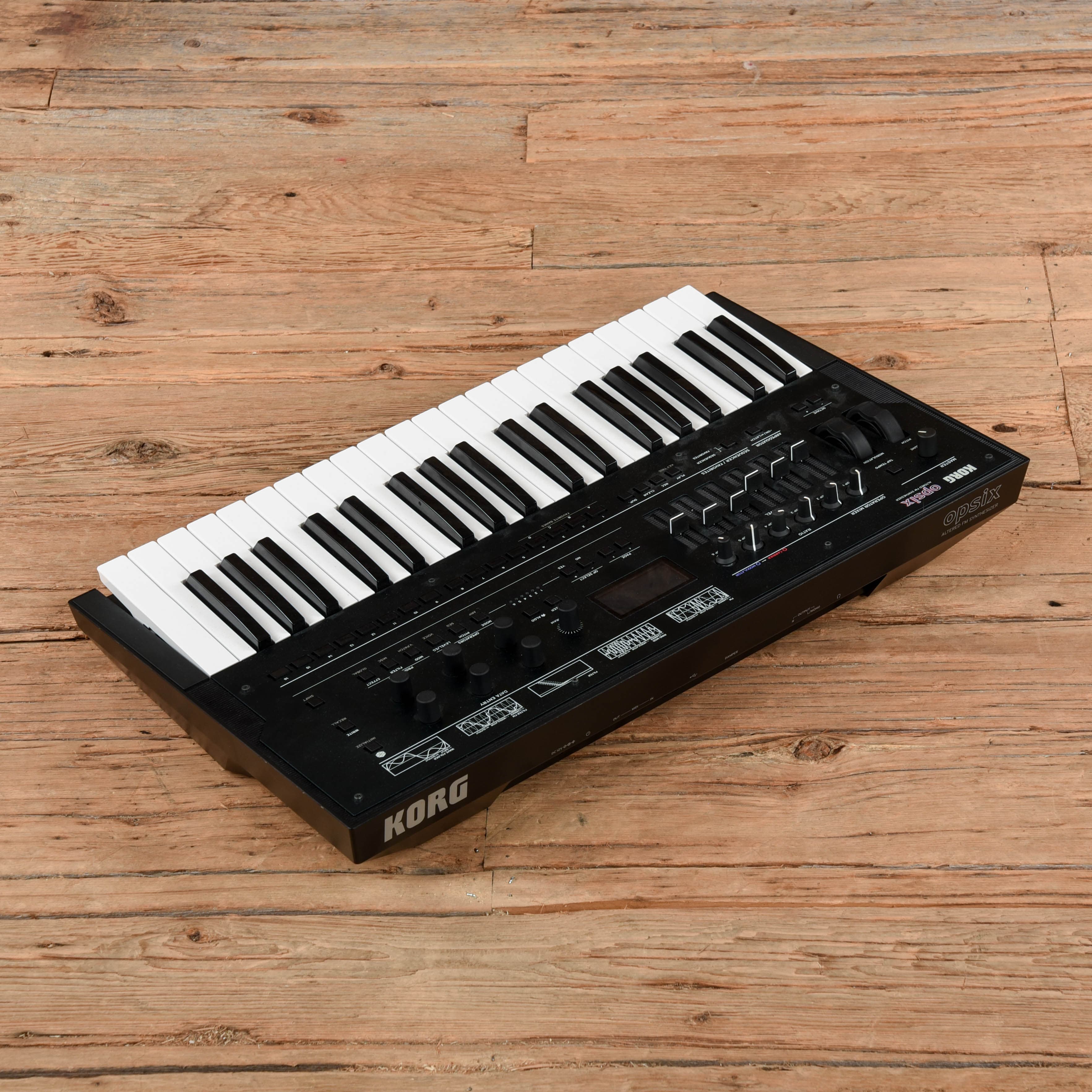 Korg Korg Opsix 37-Key Altered FM Synthesizer Keyboards and Synths / Synths / Digital Synths