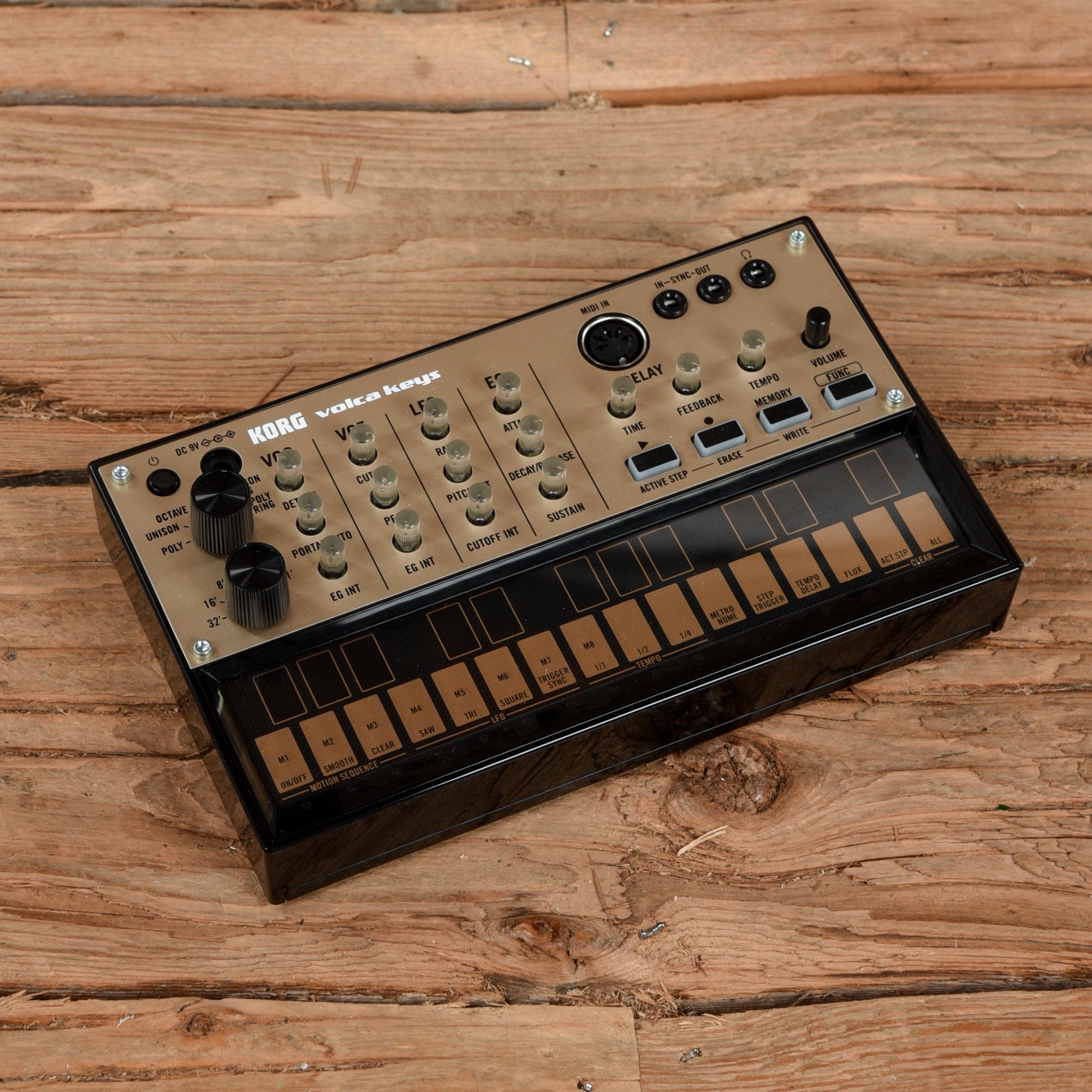 Korg Volca Keys Keyboards and Synths / Synths / Digital Synths