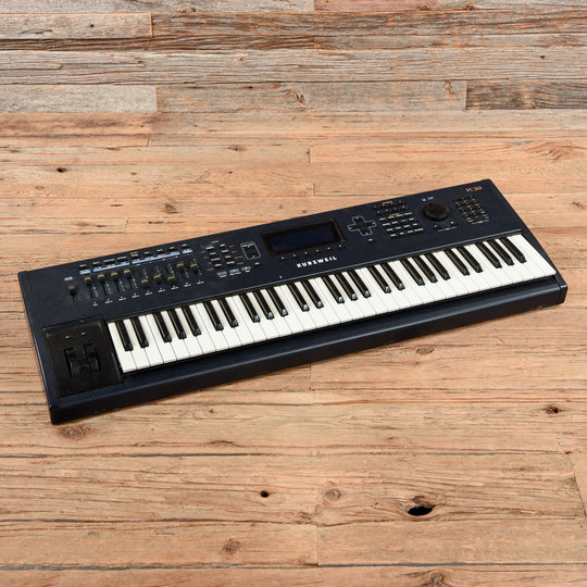 Kurzweil PC361 61-Key Digital Workstation Synthesizer Keyboards and Synths / Electric Pianos