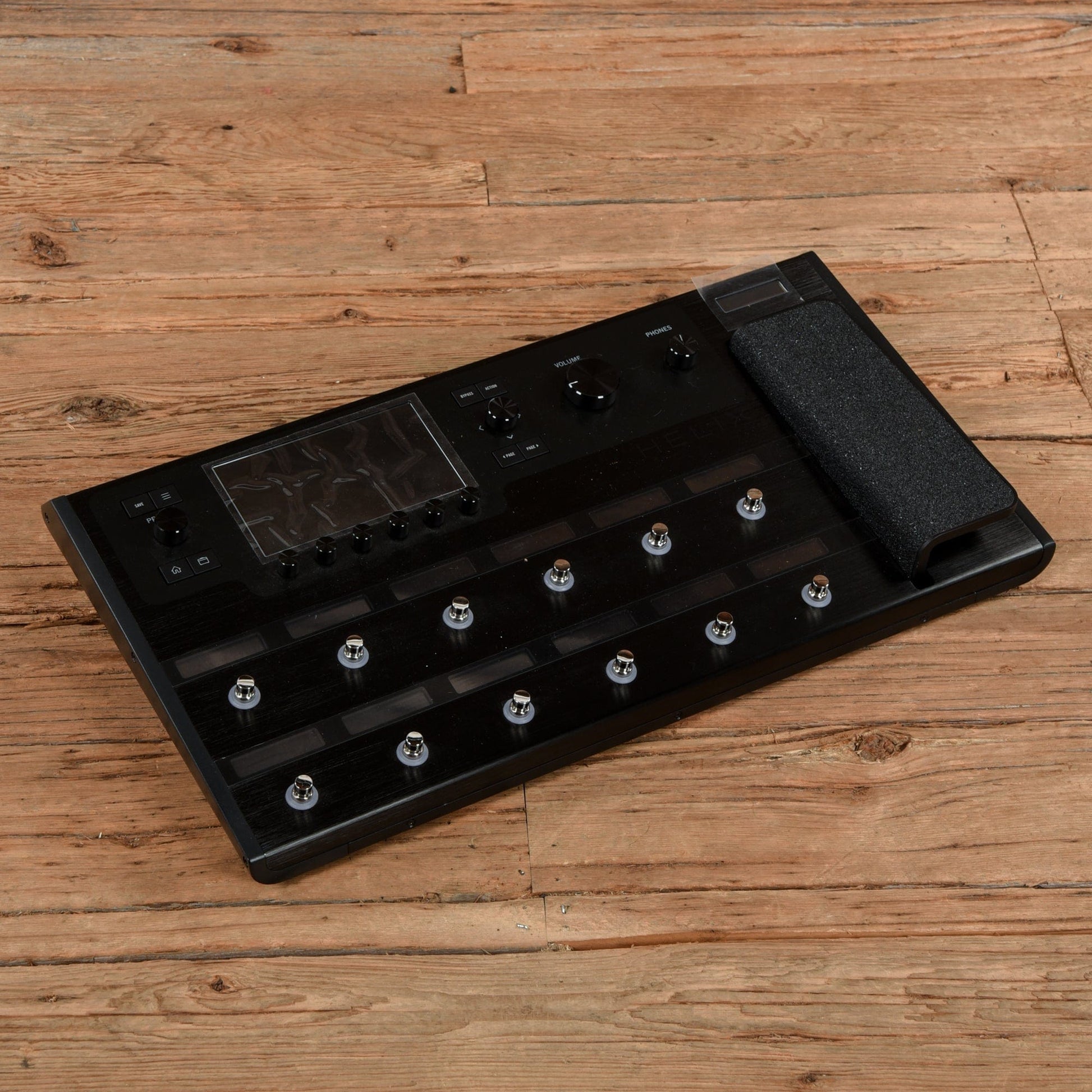 Line 6 Helix Floor Effects and Pedals / Multi-Effect Unit