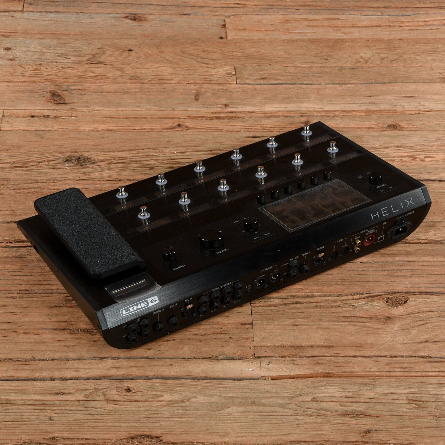 Line 6 Helix Floor Effects and Pedals / Multi-Effect Unit