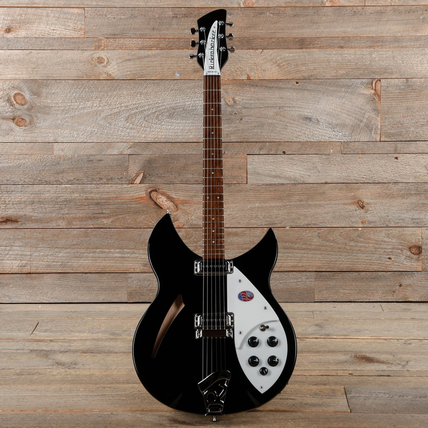 Rickenbacker 330 Jetglo