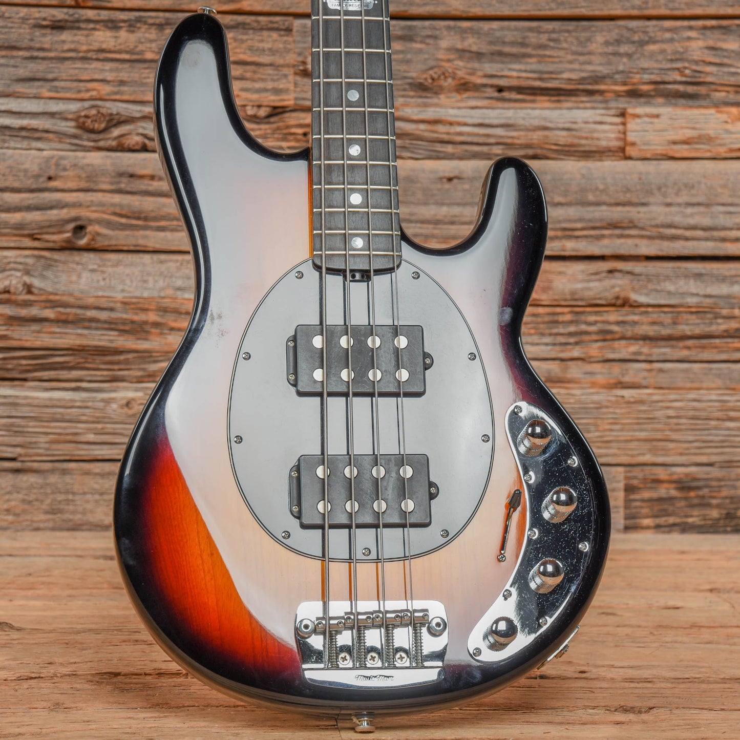 Music Man BFR StingRay 4 HH Sunburst 2010