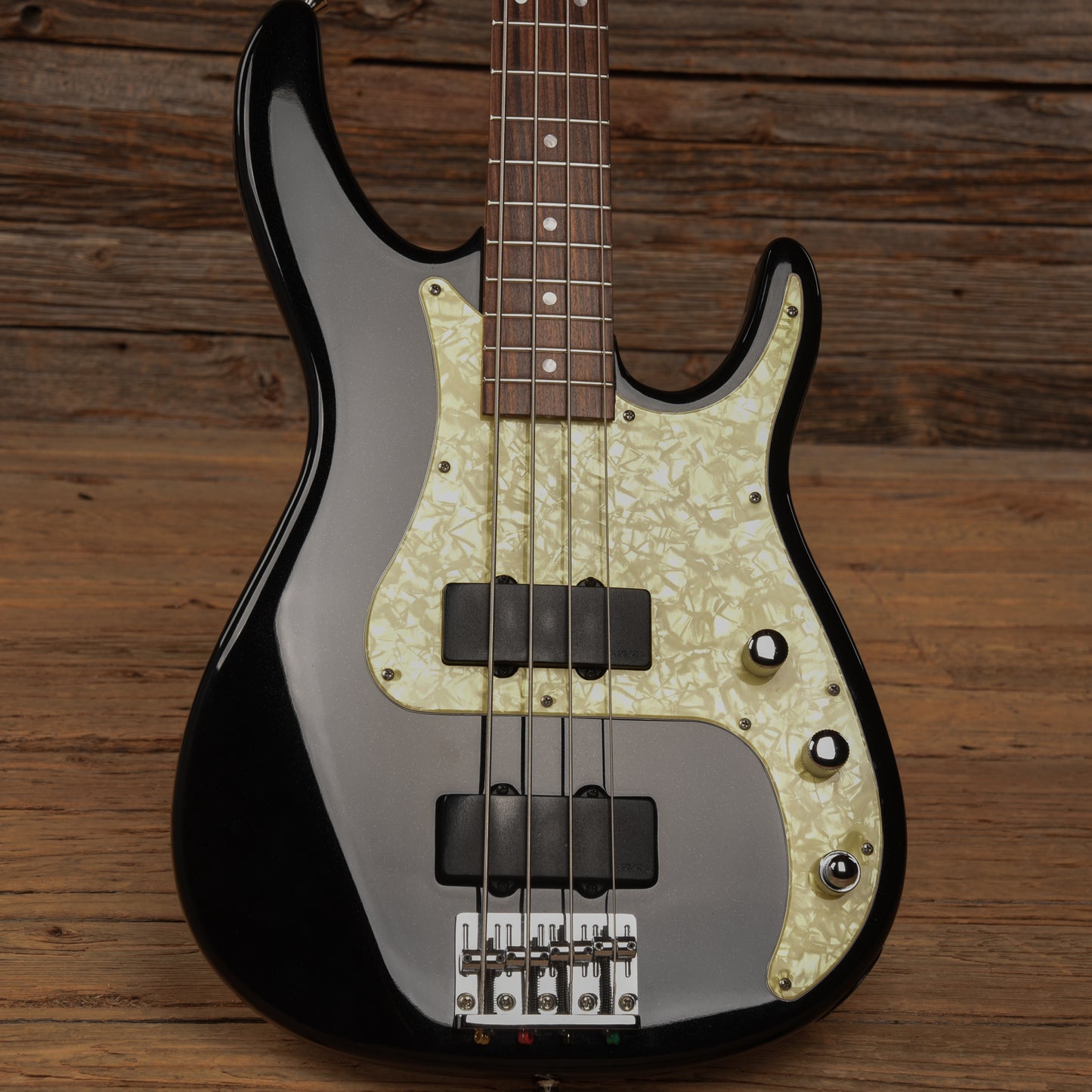 Peavey Axcelerator Bass Black