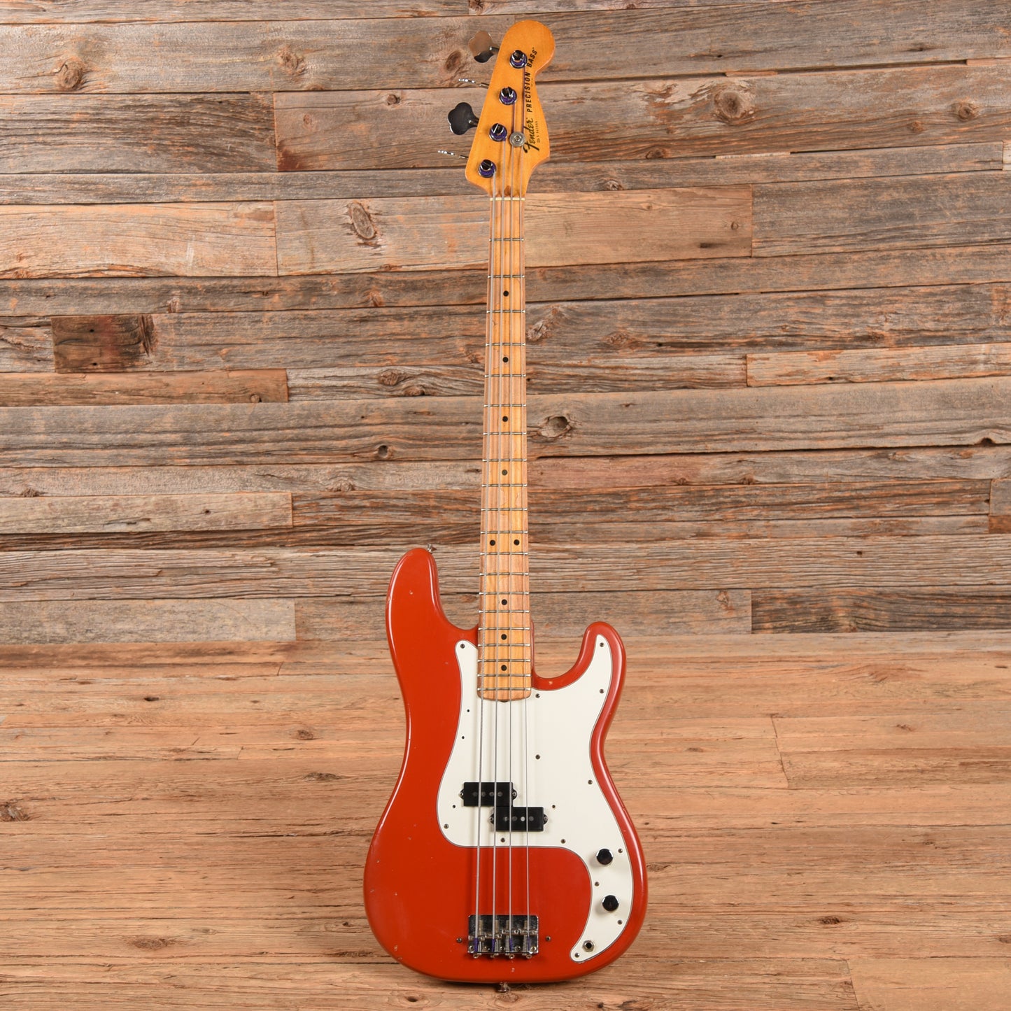 Fender International Series Precision Bass Morocco Red 1981