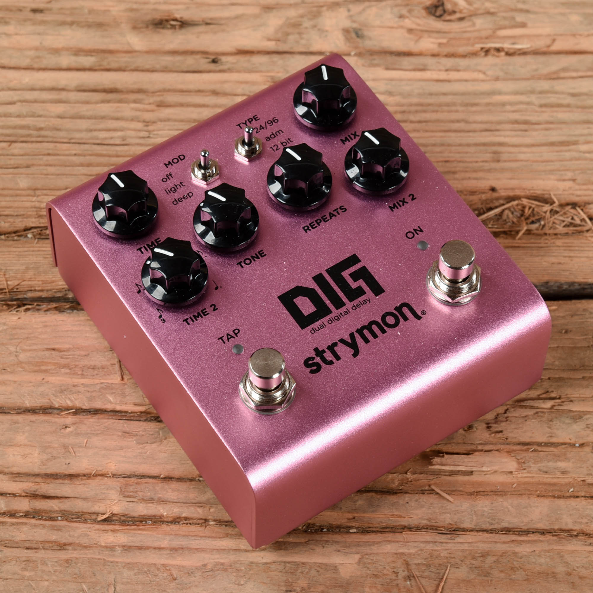 Strymon DIG V2