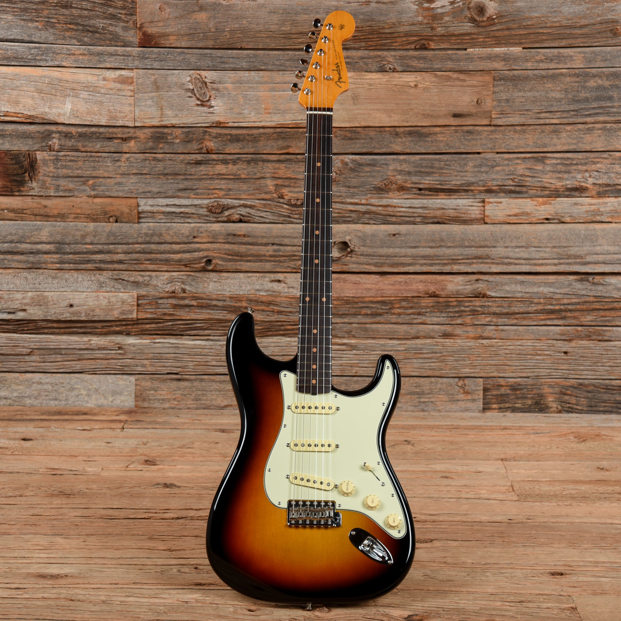 Fender American Vintage II '61 Stratocaster Sunburst 2023