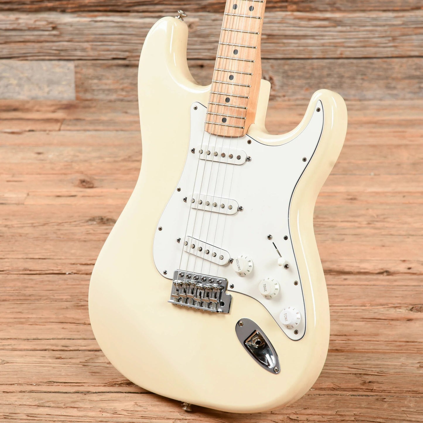 Fender Standard Stratocaster Arctic White 1999