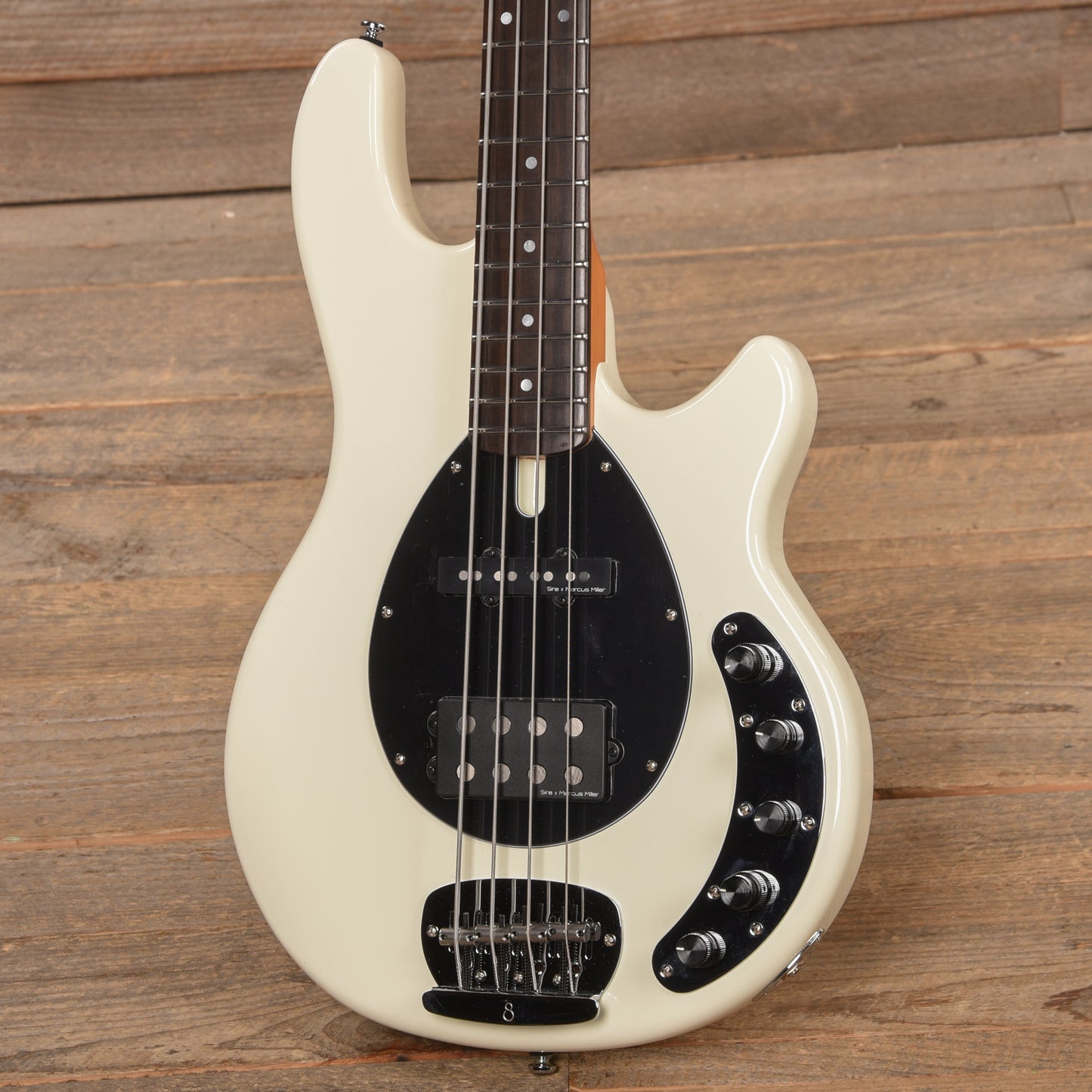 Sire Marcus Miller Z7 4-String Antique White