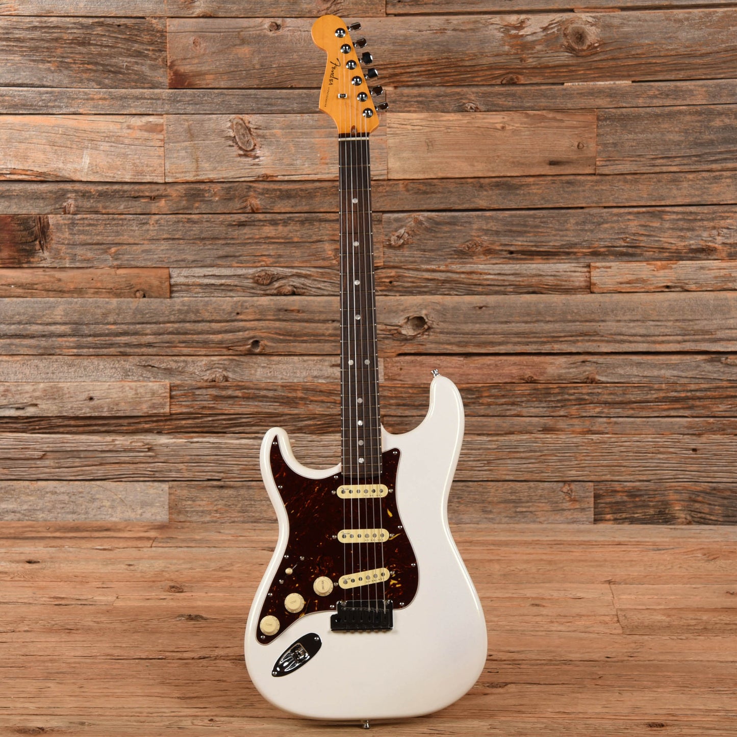 Fender American Ultra Stratocaster White 2022