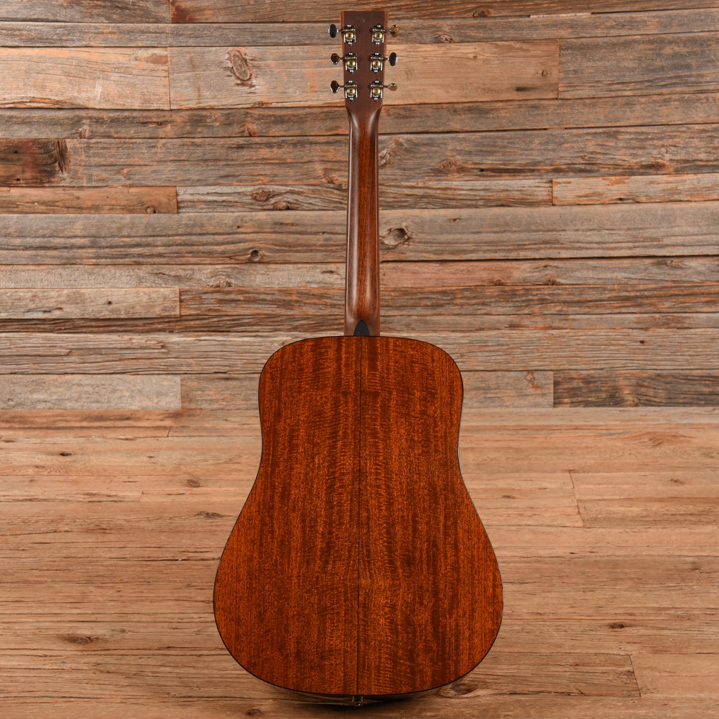 Martin Standard Series D-18 Natural 2014