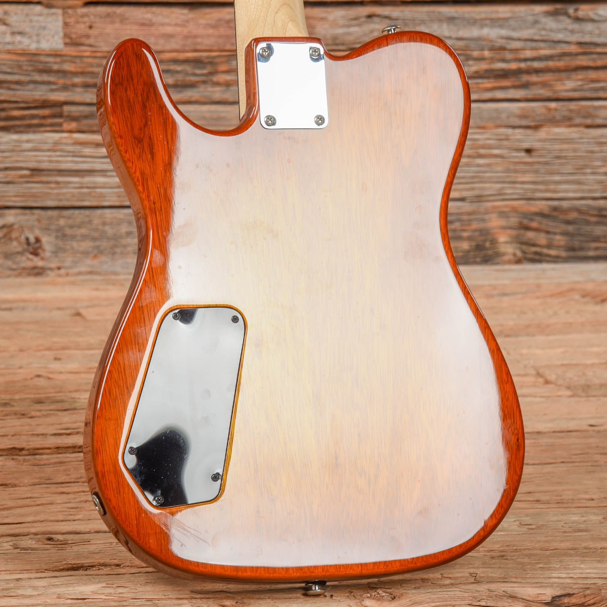 G&L ASAT Deluxe Korina Sunburst – Chicago Music Exchange