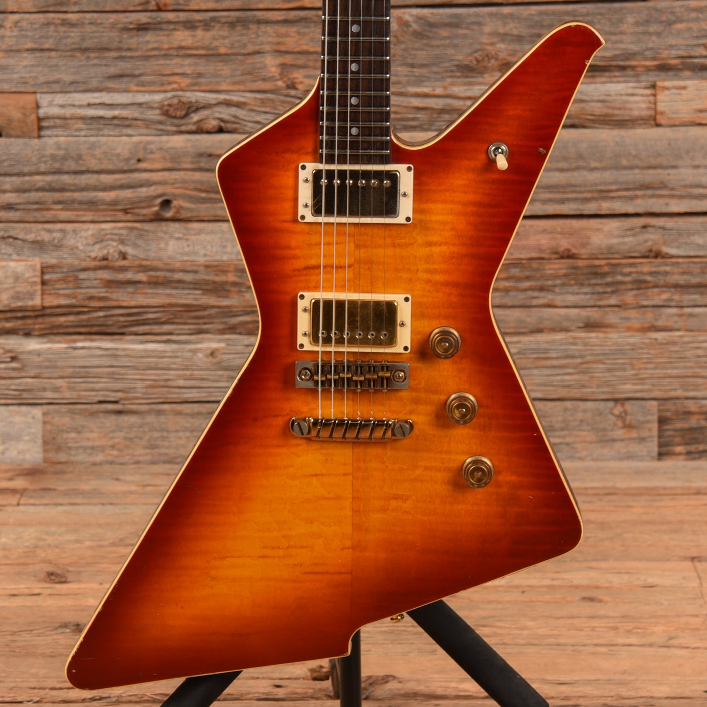 Ibanez DT-400 Destroyer II Cherry Sunburst 1981