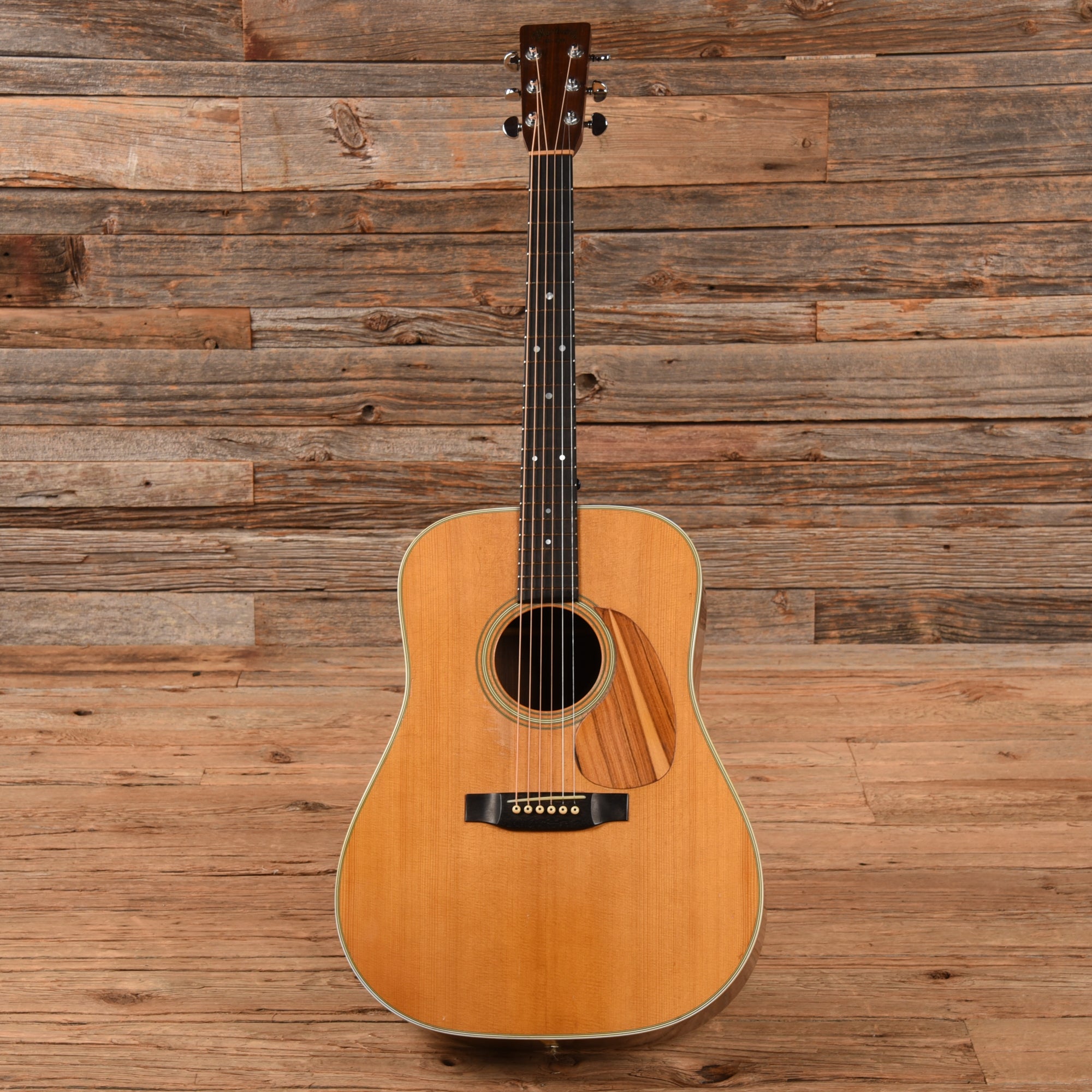 Martin D-28 Natural 1975