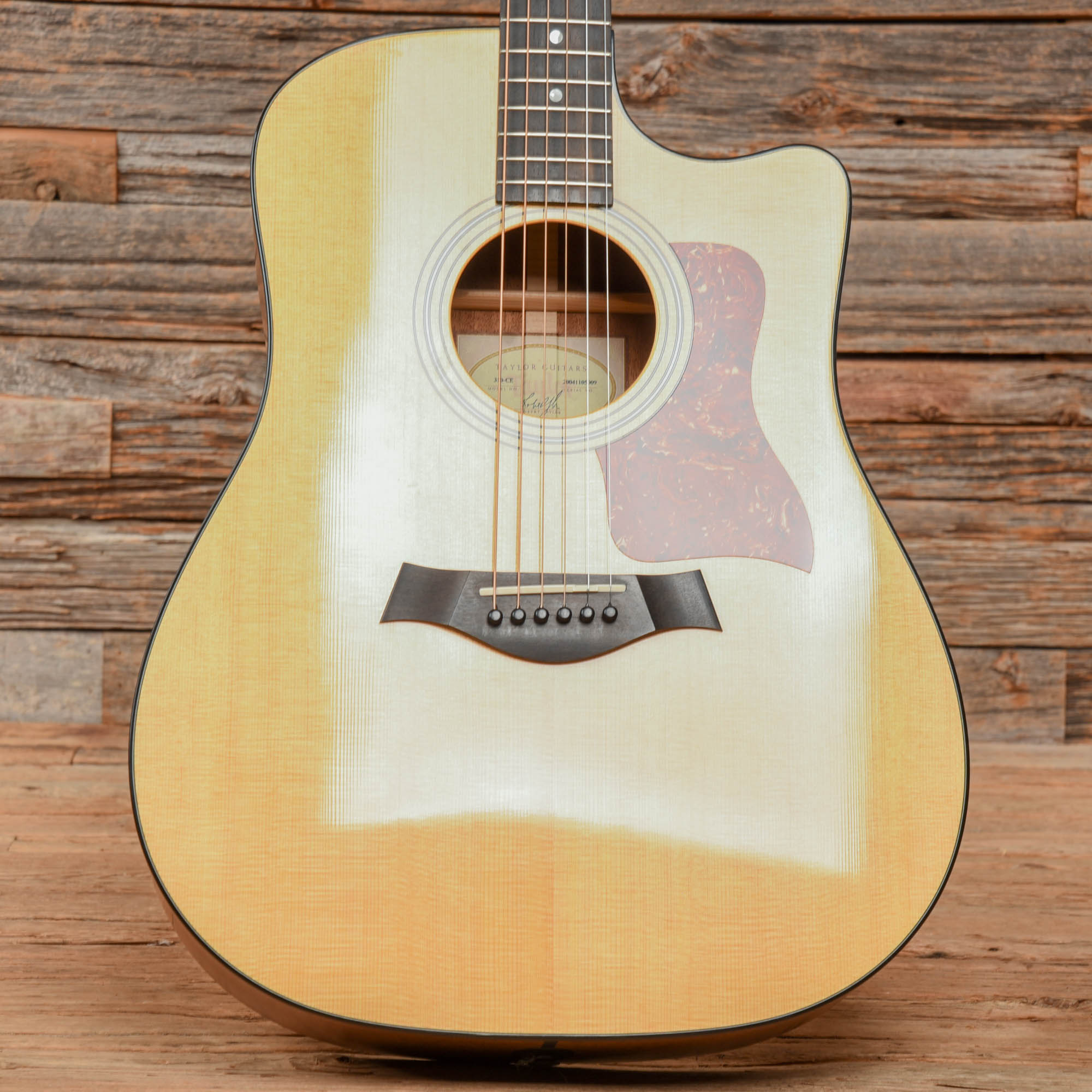 Taylor 310ce Natural 2004