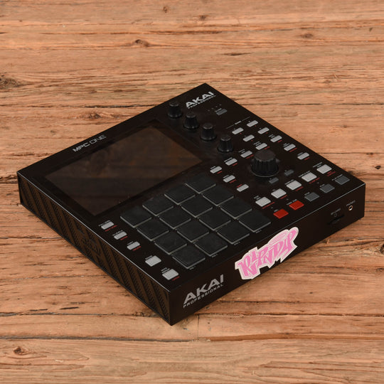 Akai MPC One Standalone Midi Sequencer