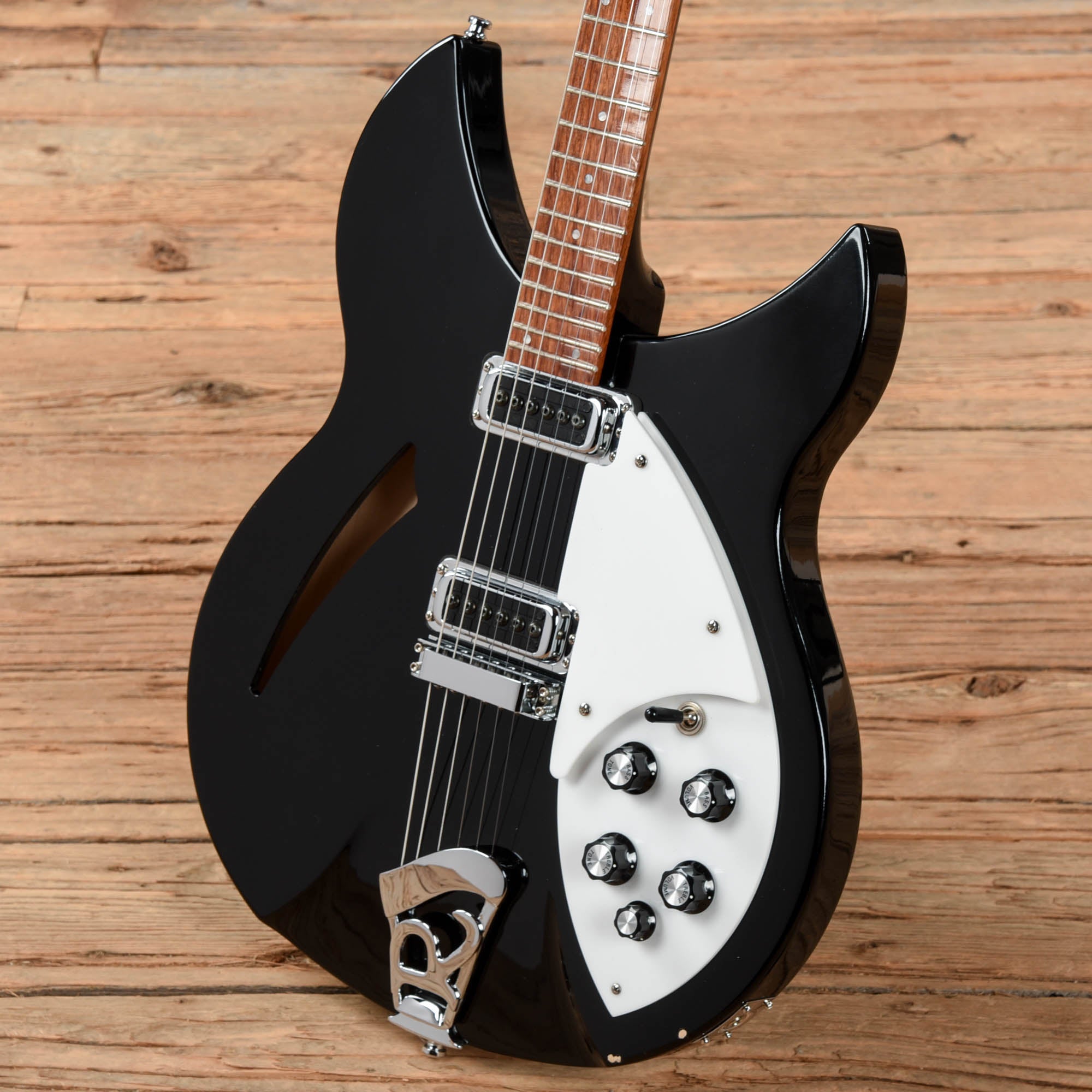 Rickenbacker 330 JetGlo 2015