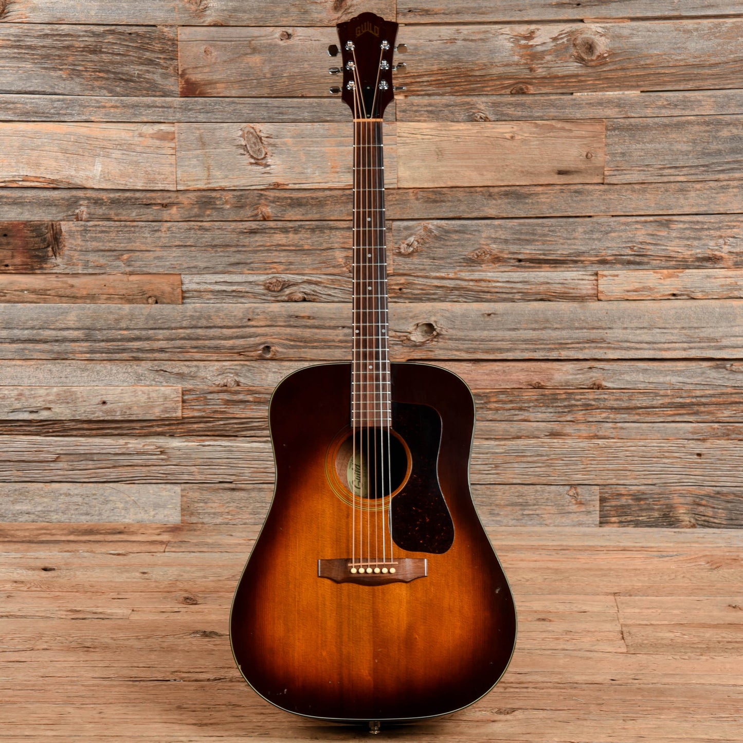 Guild D-25 Sunburst 1983