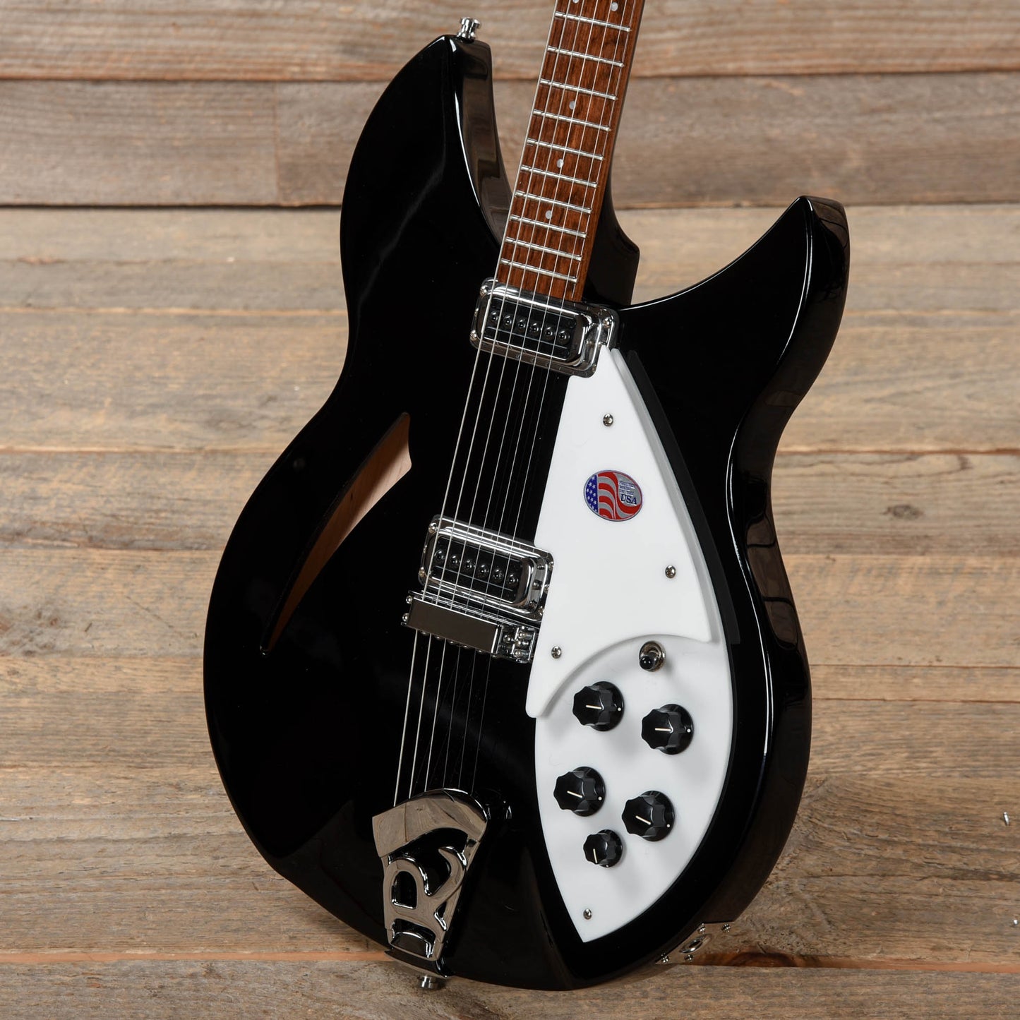 Rickenbacker 330 Jetglo