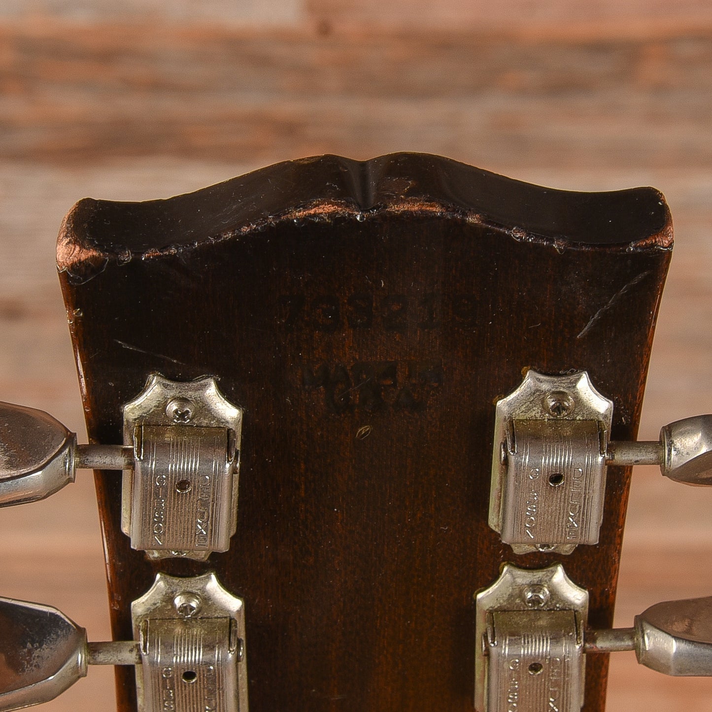 Gibson J-50 Deluxe Natural 1972