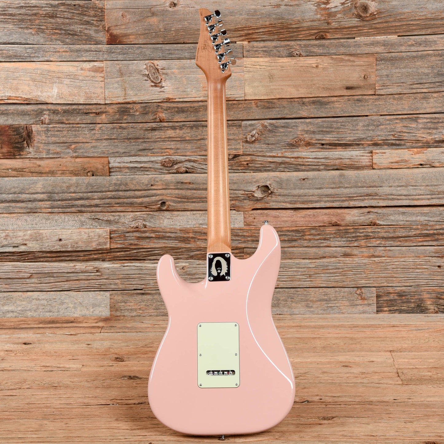 Suhr Mateus Asato Signature Classic S Shell Pink