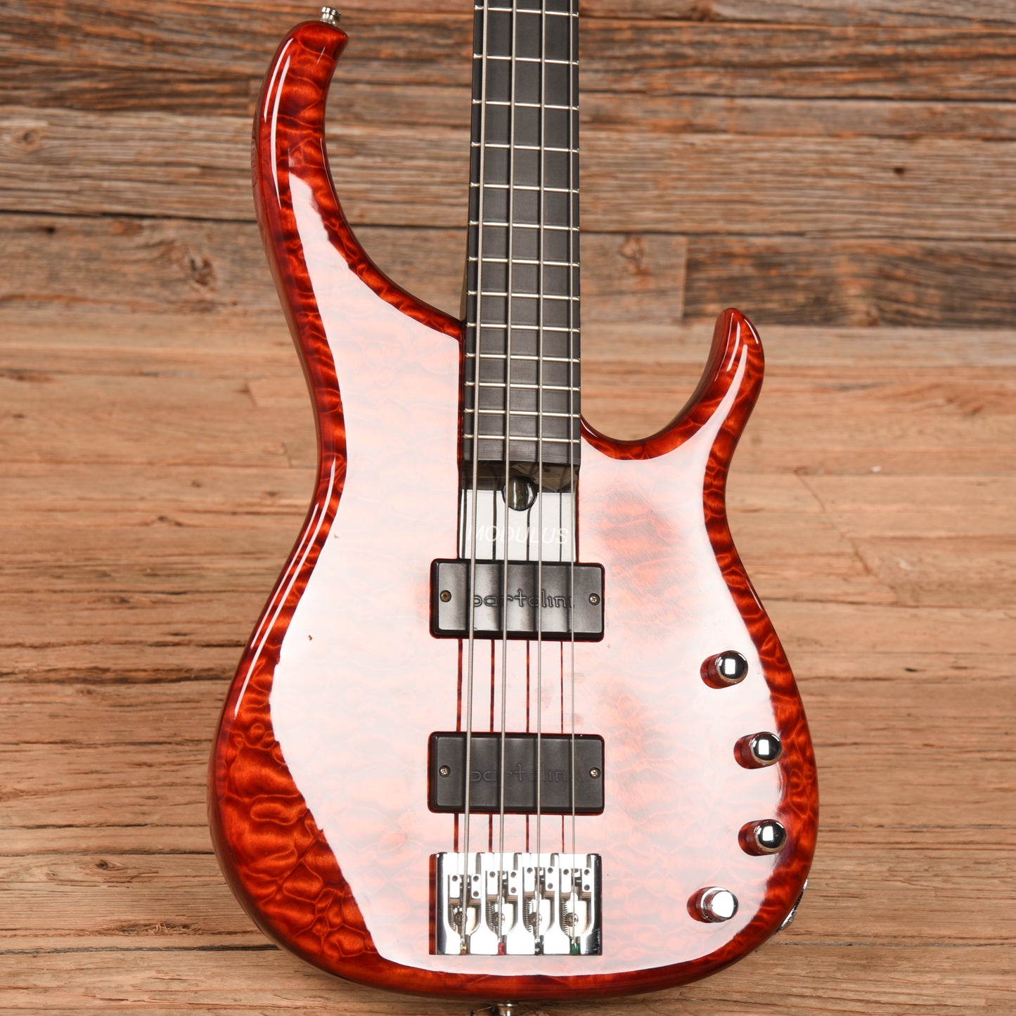 Modulus Quantum 4 Transparent Red 2006