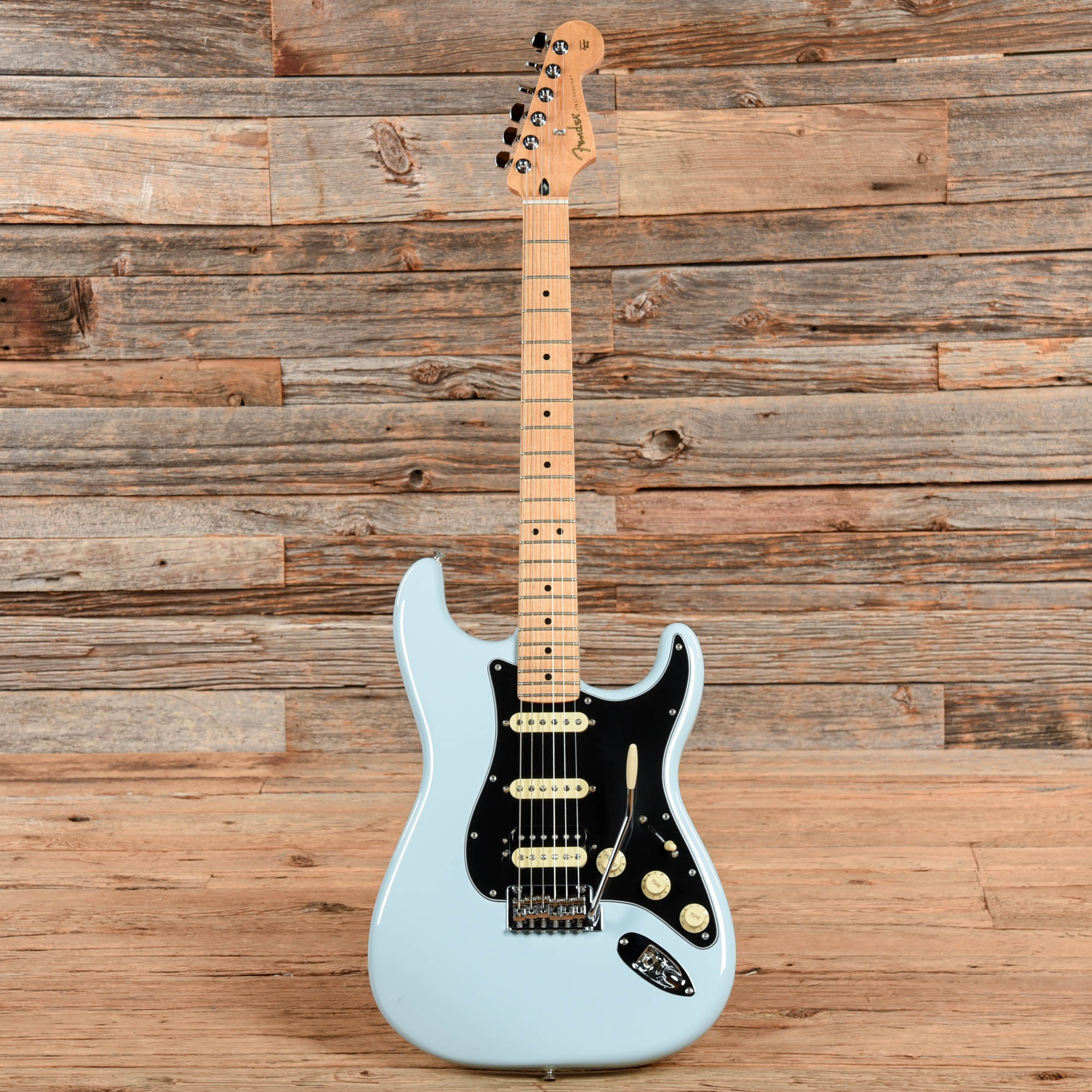 Fender Limited Edition Player Stratocaster HSS Sonic Blue 2021 – Chicago  Music Exchange