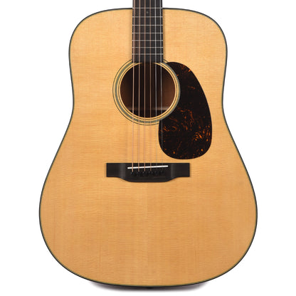 Martin Standard Series D-18 Spruce/Genuine Mahogany Natural