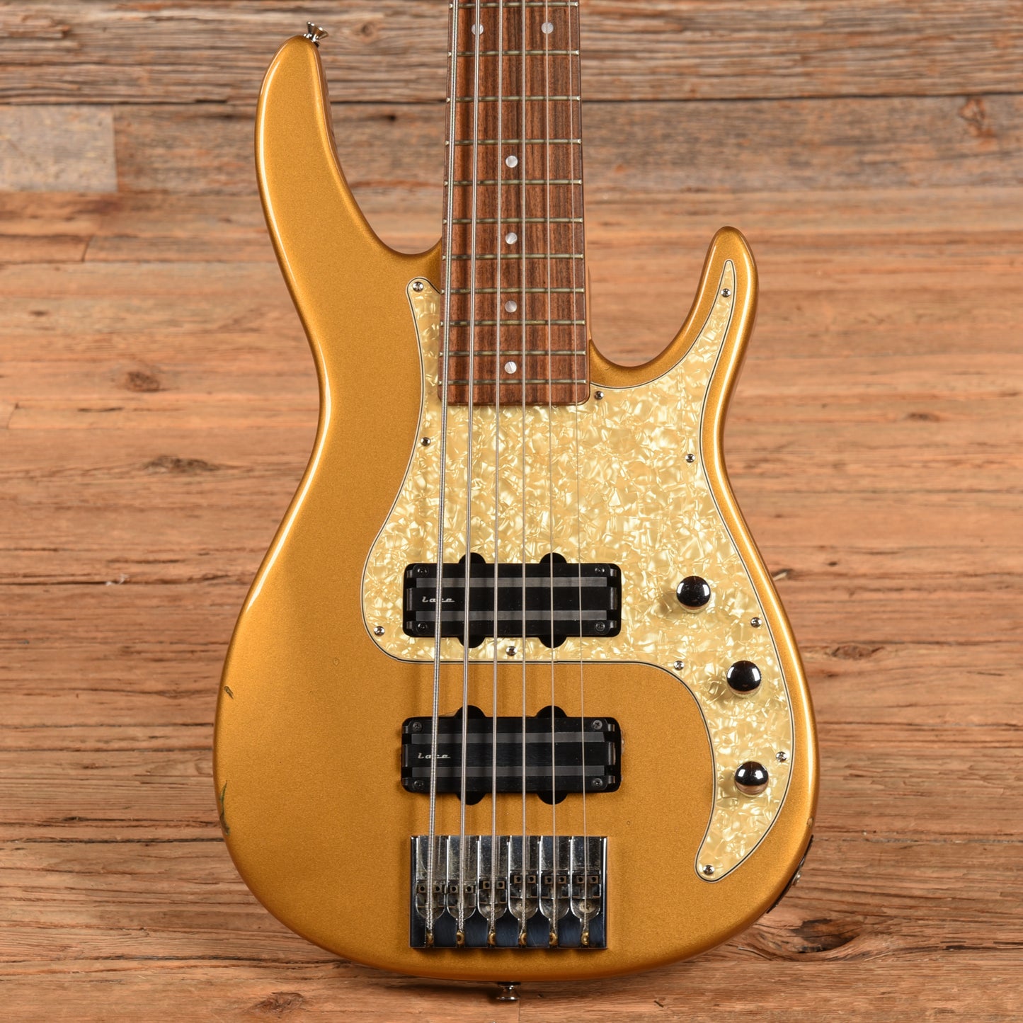 Peavey Axcelerator 6 Gold