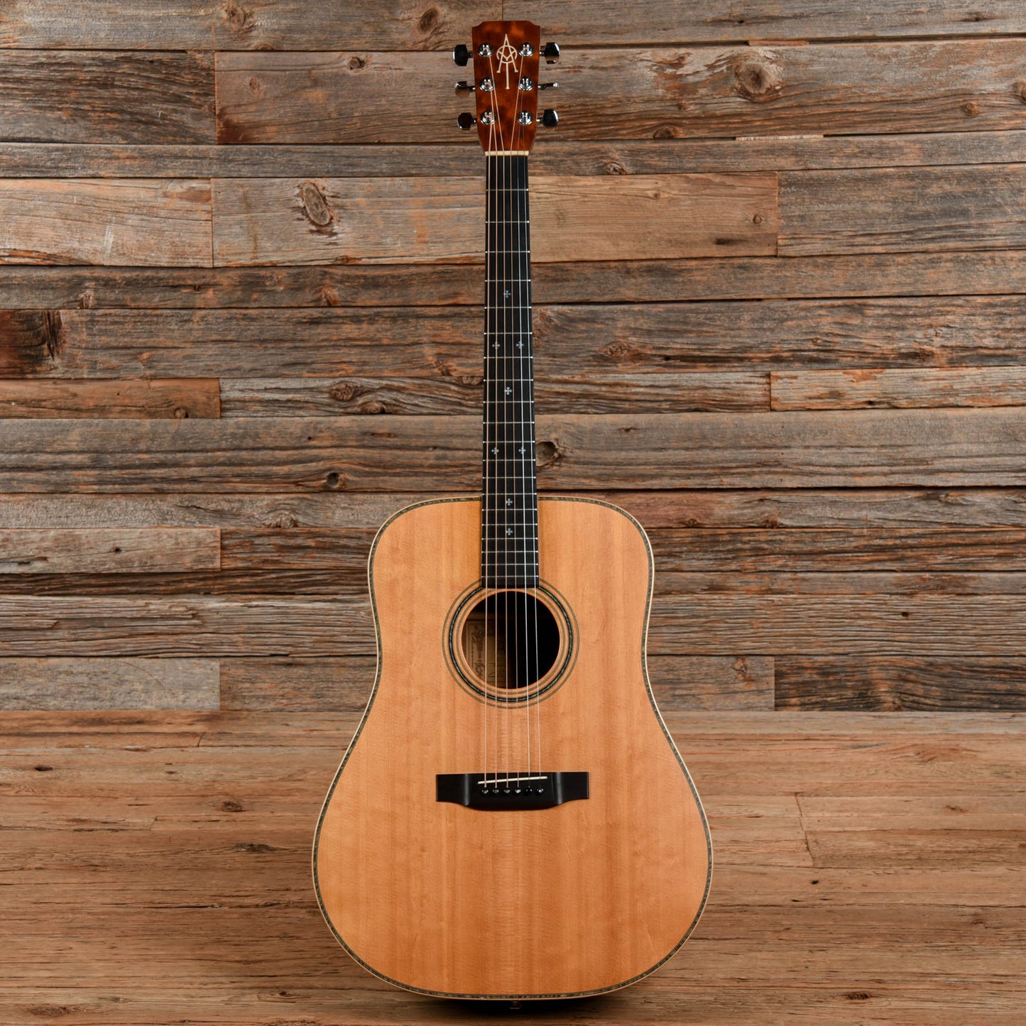 Alvarez Yiari DY-53 Natural 1982