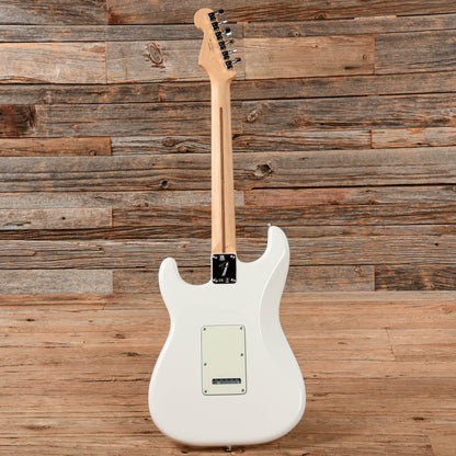 Fender Player Stratocaster Polar White 2023