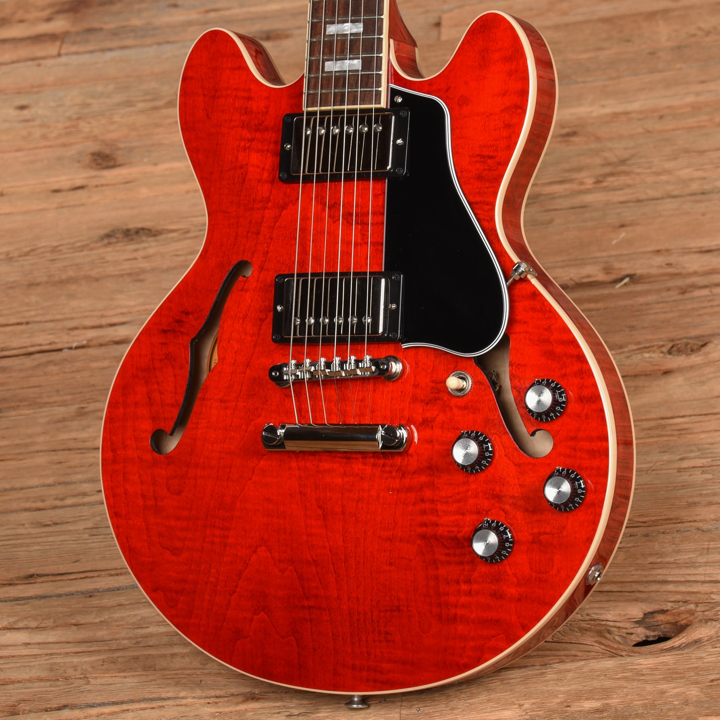 Gibson ES-339 Figured Cherry 2024